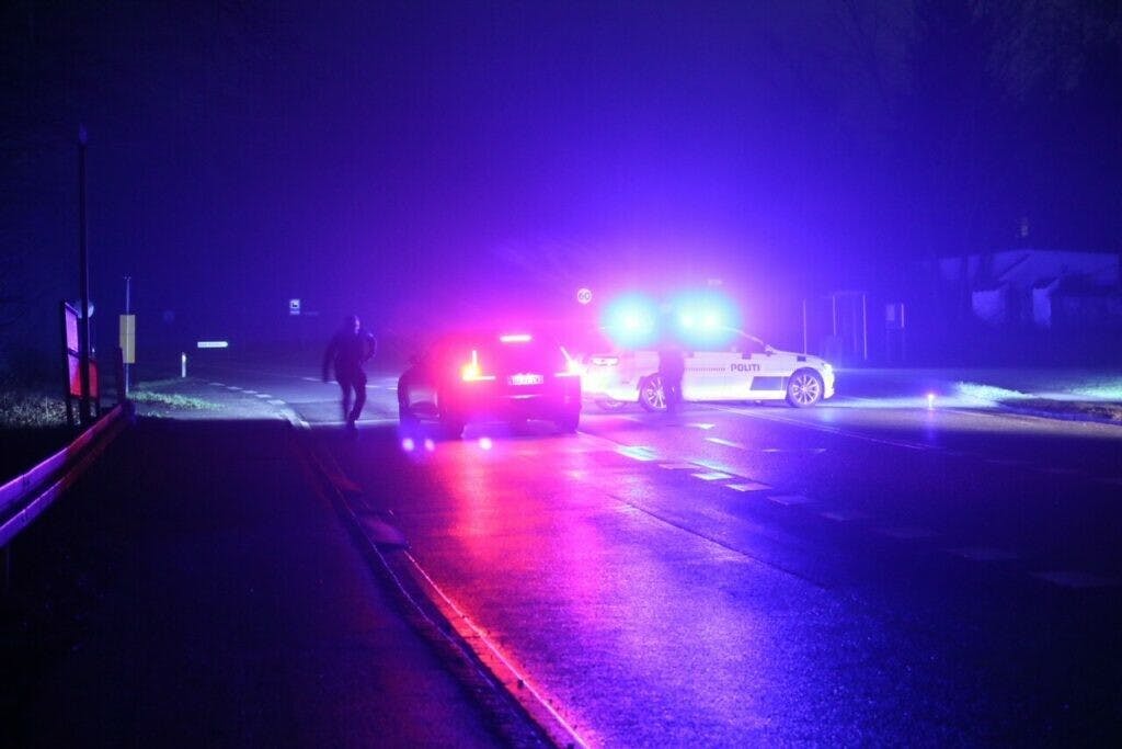 I alt seks mænd og en kvinde er blevet anholdt i forbindelse med sagen om et drab begået mod en 34-årig mand i Mogenstrup nær Næstved.