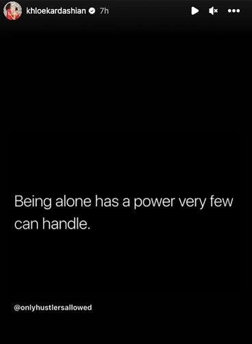 Sådan ser et af de mange citater ud, som Khloé har delt på Instagram.