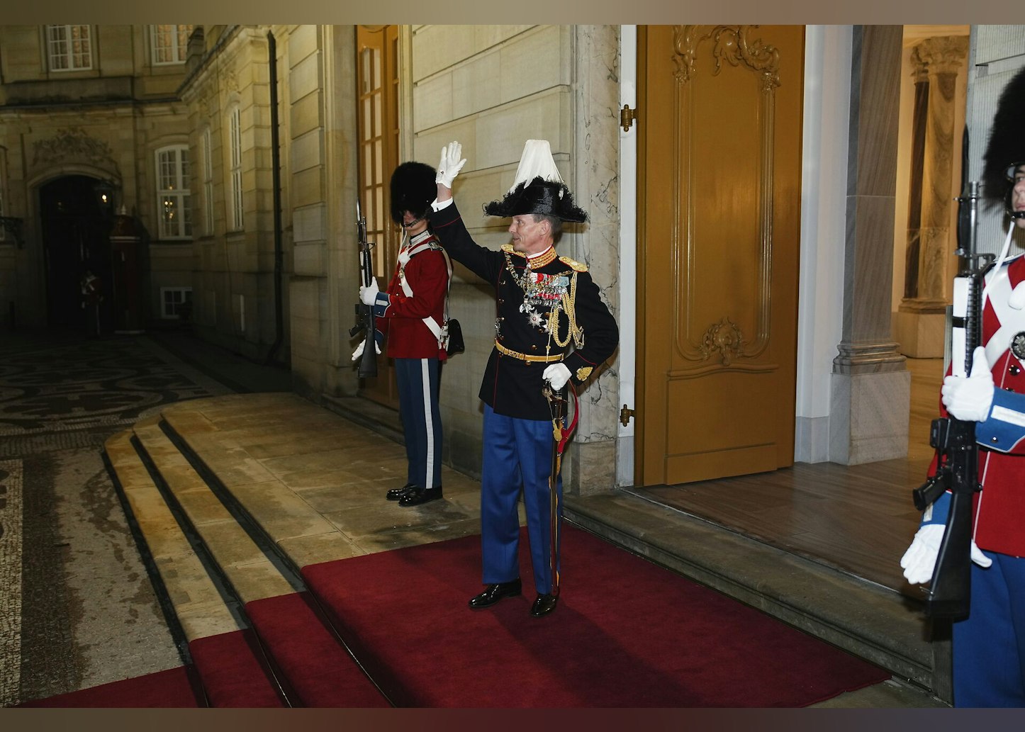 Новогодний Прием в Амалиенборге 1 января 2023 года. ОБНОВЛЯЕТСЯ Новогодний Прием в Амалиенборге 1 января 2023 года. ОБНОВЛЯЕТСЯ