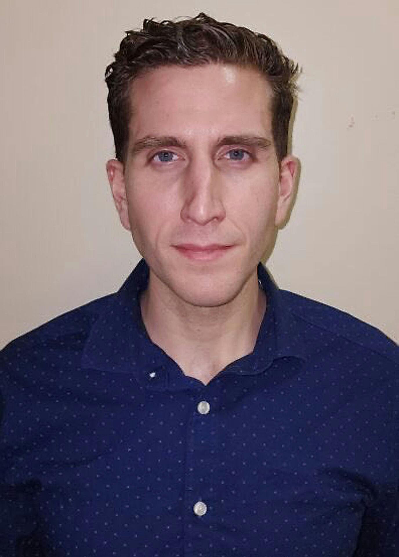 Bryan Kohberger studerede kriminologi på Washington State University. Universitet ligger omkring 40 minutter i bil fra det hus, hvor de fire studerende blev stukket ihjel med kniv.