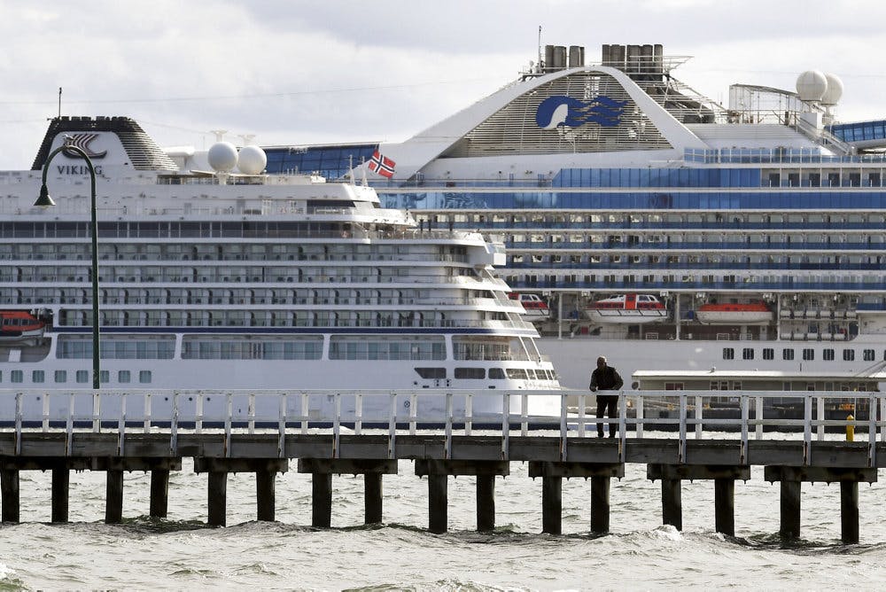 Krydstogt fanget på havet