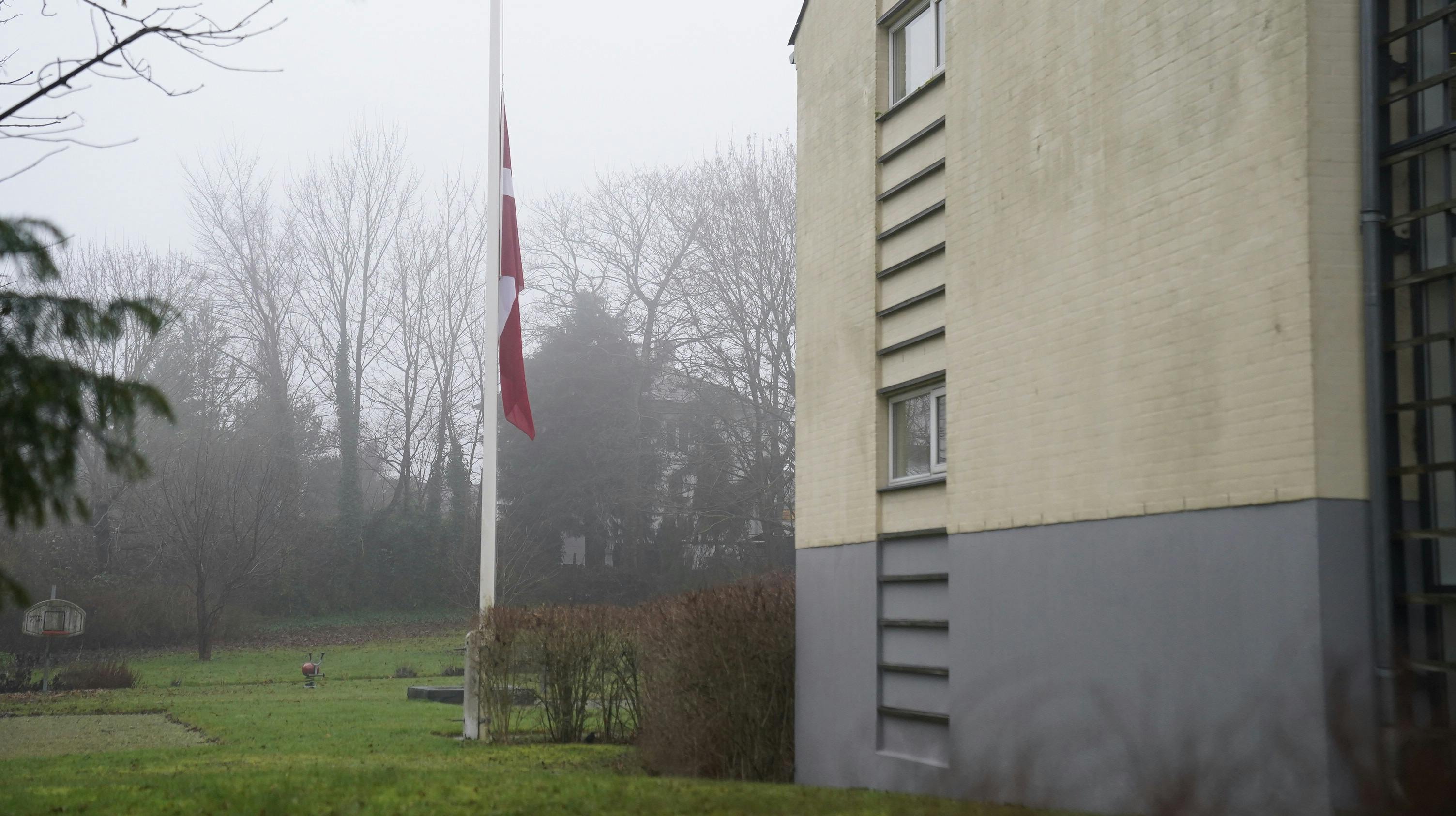 Flaget er gået på halv på Plejehjemmet Else Marie, hvor Lise Nørgaard stille sov ind 1. januar 2023.
