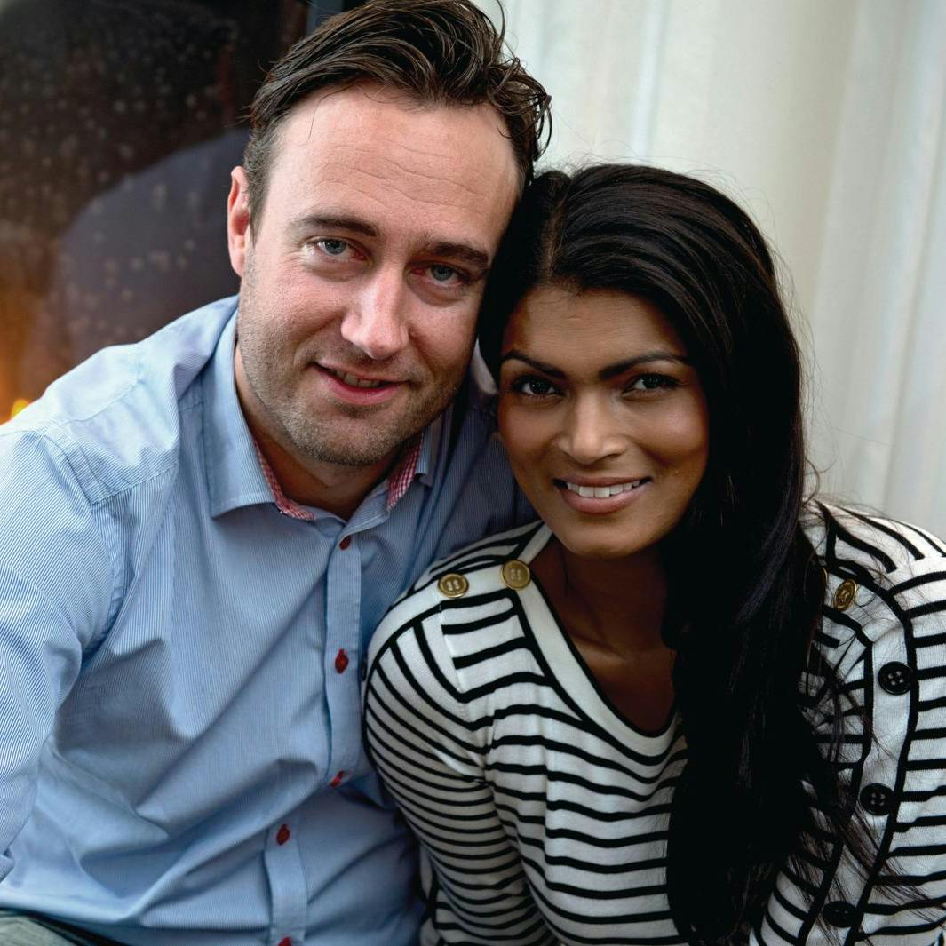 Ilden er gået ud i forholdet mellem Ulla Essendrop og Jimmy Bøjgaard, men deres venskab er fortsat varmt. Også fordi de deler skæbne resten af livet igennem sønnen Theodor.