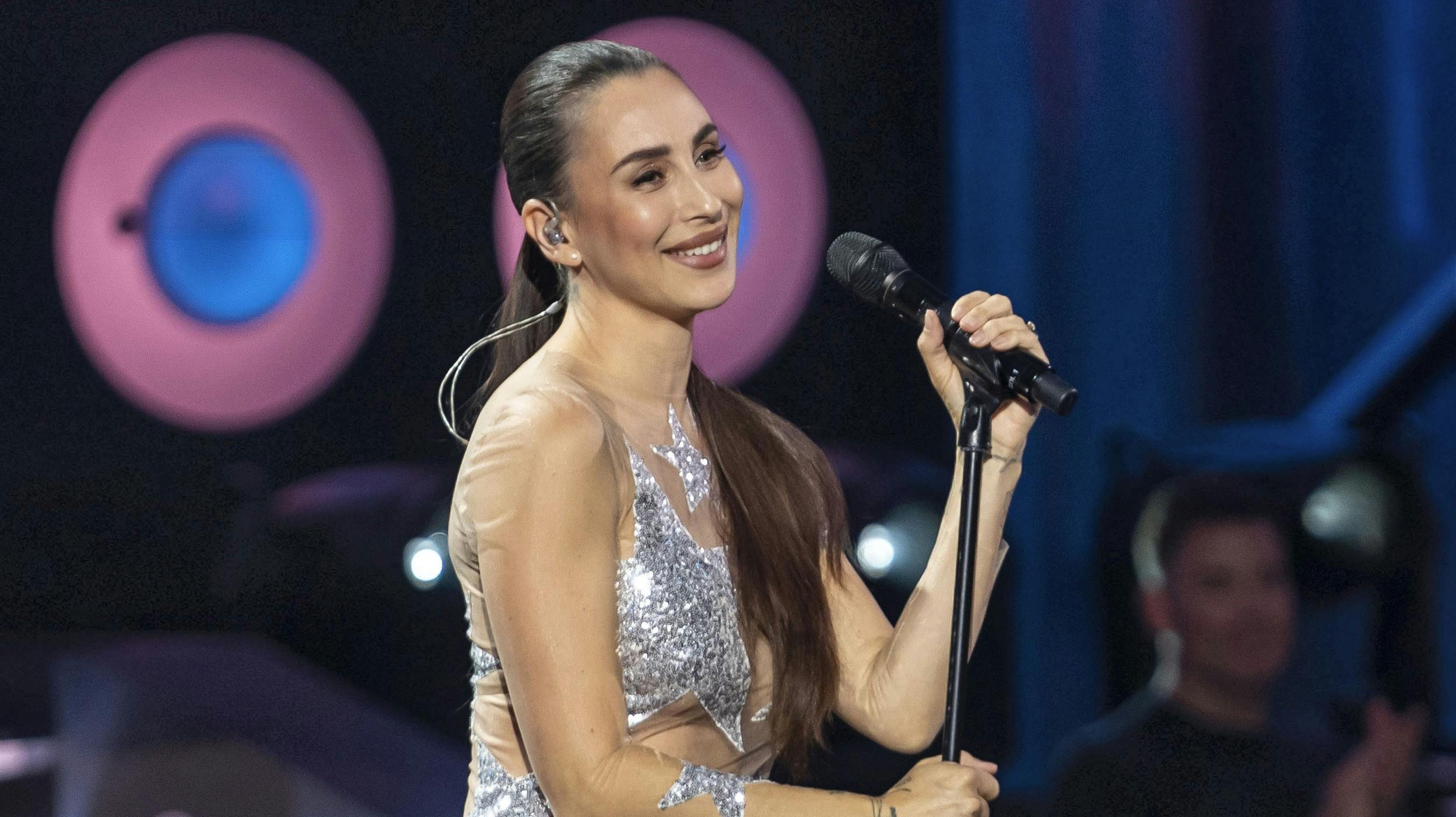 Medina optræder på Smukfest 2023.