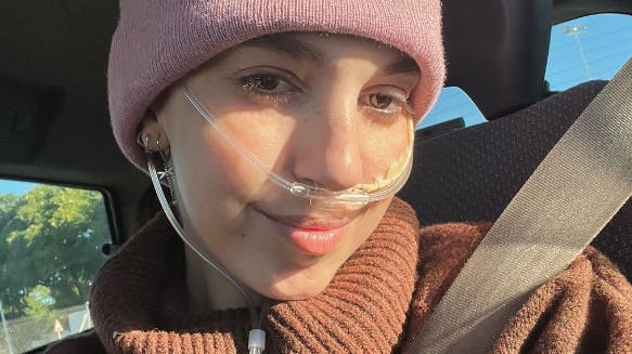 Den spanske influencer gik tirsdag morgen bort efter en længere kamp mod kræft. 