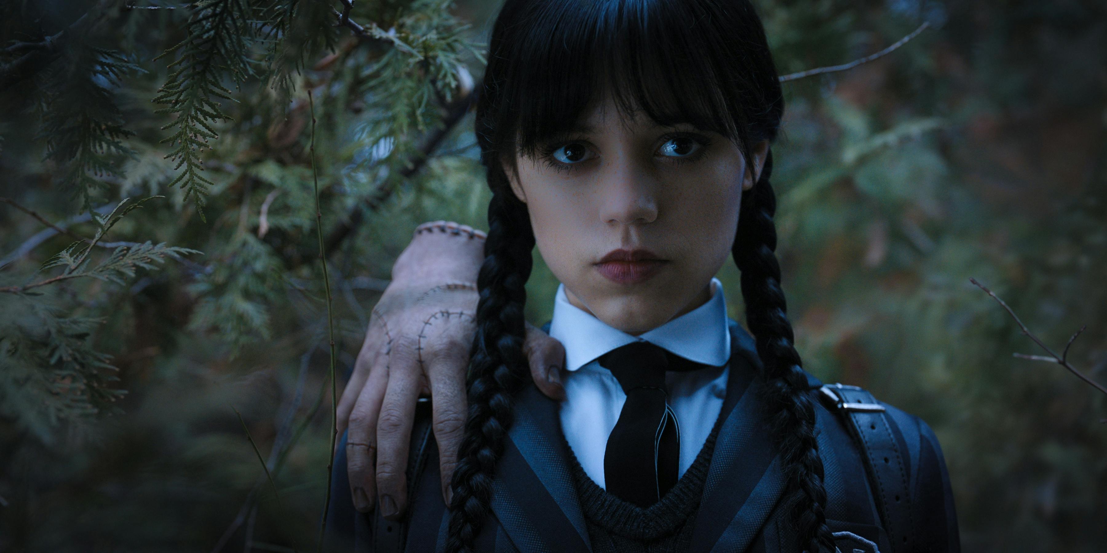 Jenna Ortega spiller rollen som Wednesday Addams i den populære Netflix-serie.
