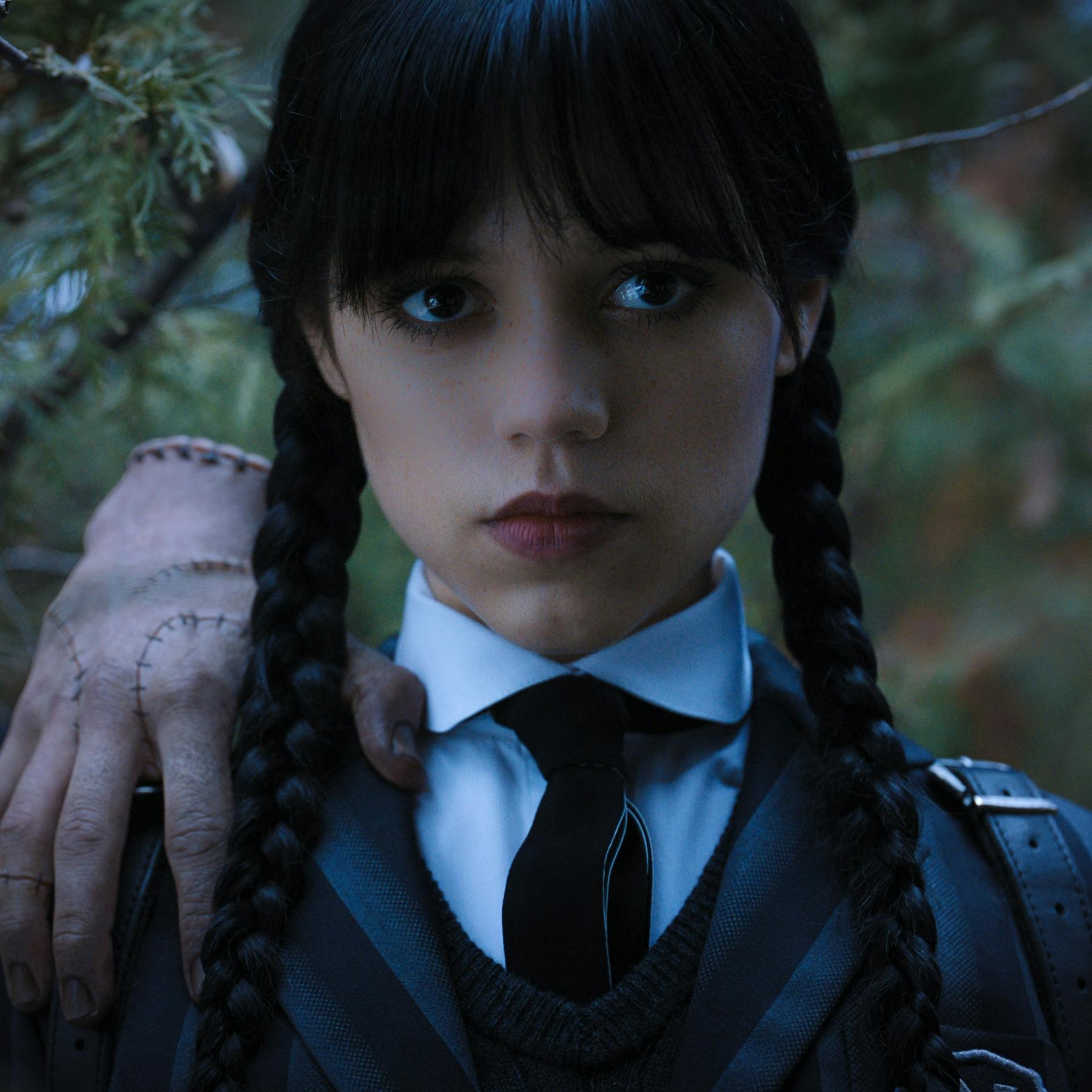 Jenna Ortega spiller rollen som Wednesday Addams i den populære Netflix-serie.