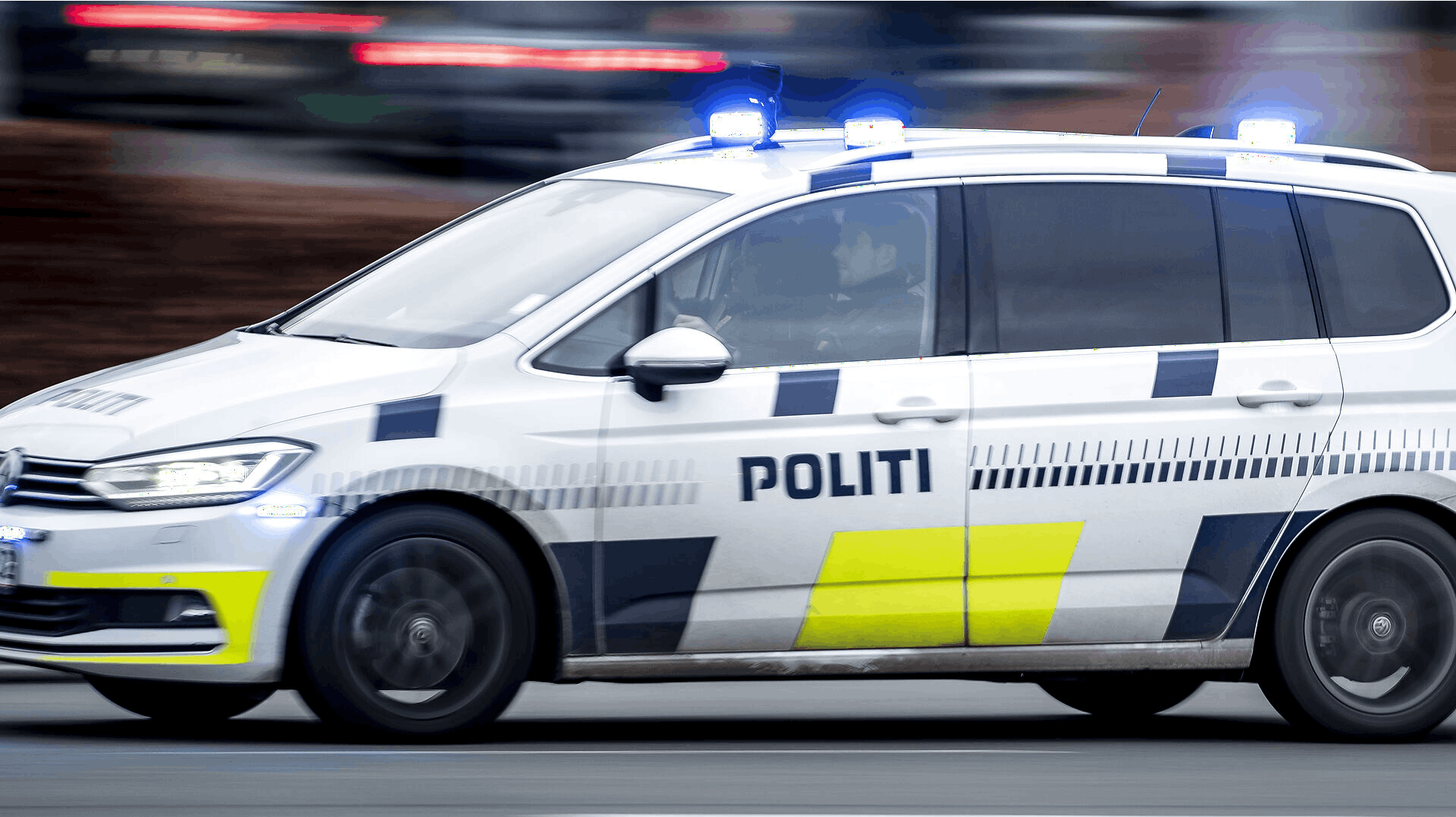 Politibilen på billedet har ikke nogen relation til uheldet.