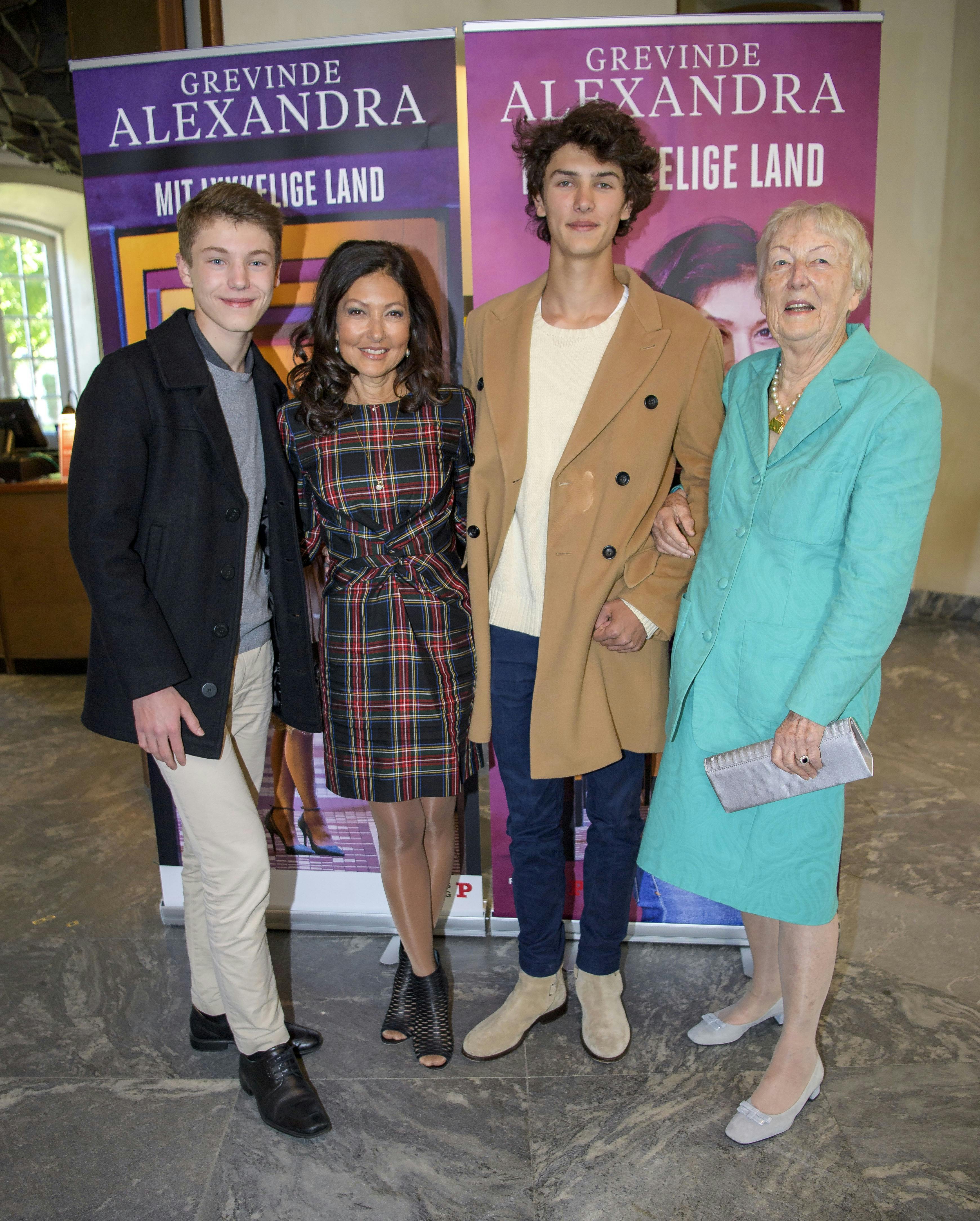 Christa sammen med sin familie tilbvage i 2018, da Grevinde Alexandra holdt bogreception for sin bog "Mit lykkelige land".