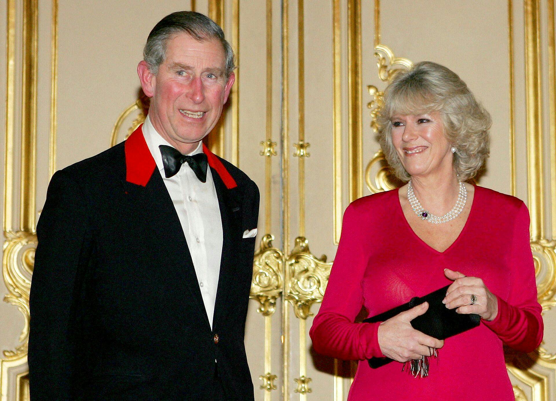 Prins Charles og Camilla blev gift i 2005 - godt ni år efter prinsesse Dianas fatale bilulykke i Paris.
