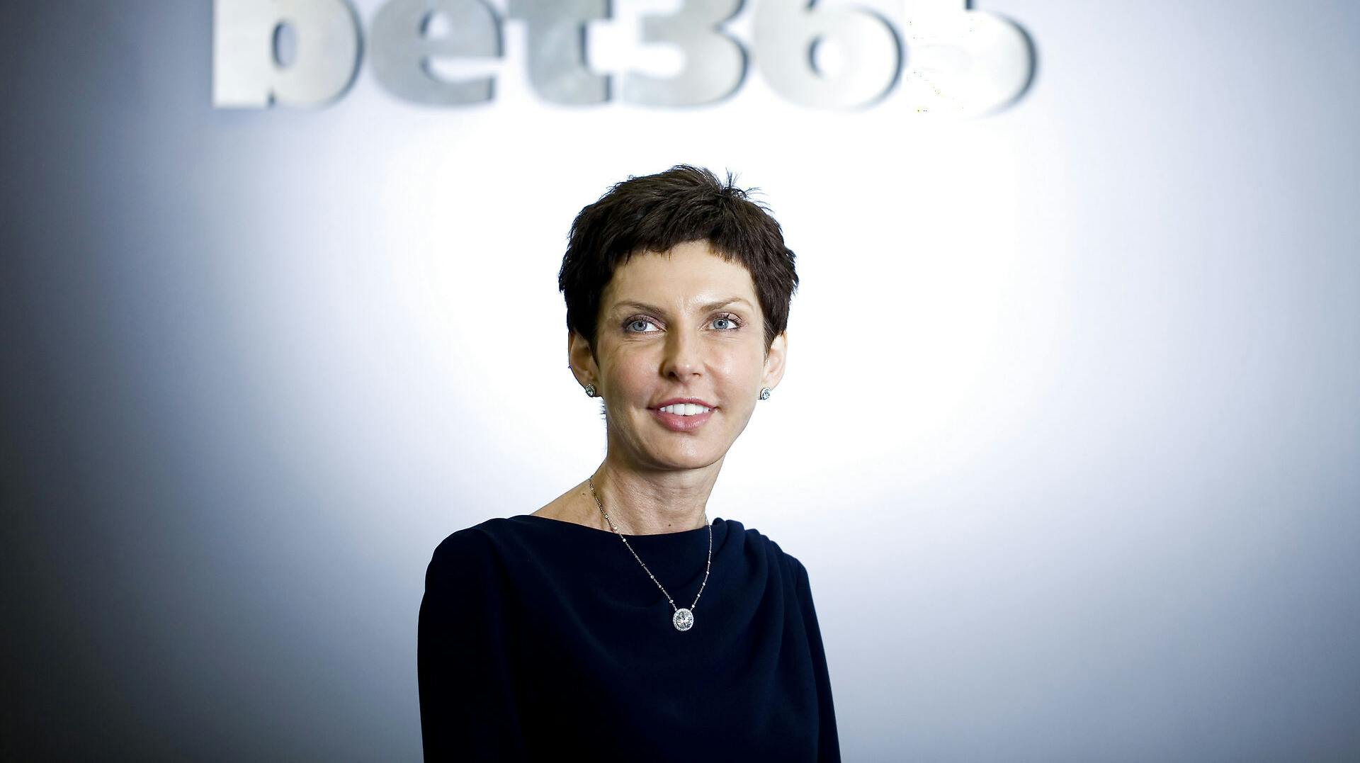 Denise Coates er administrerende direktør for bet365, der i sit skæve regnskabsår for 2021/22 omsatte for hele 24 milliarder kroner.
