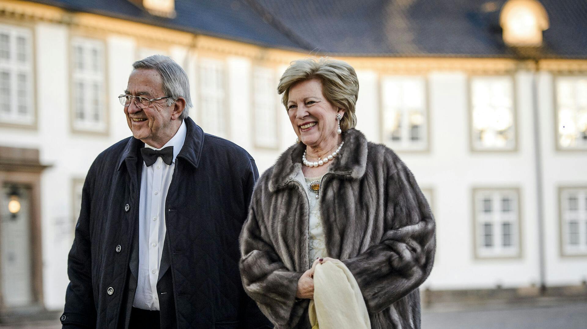 Det tidligere kong Konstantin var gift med dronning Margrethes søster Anne-Marie.
