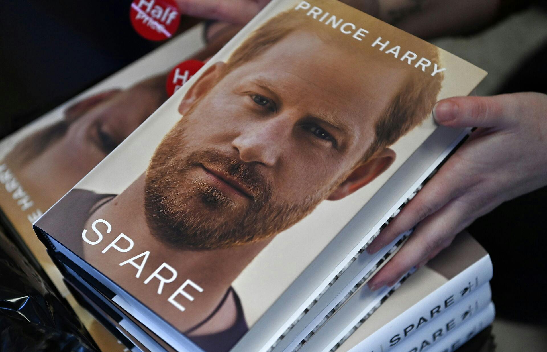 Prins Harrys nyebog "Spare" udkommer tirsdag.