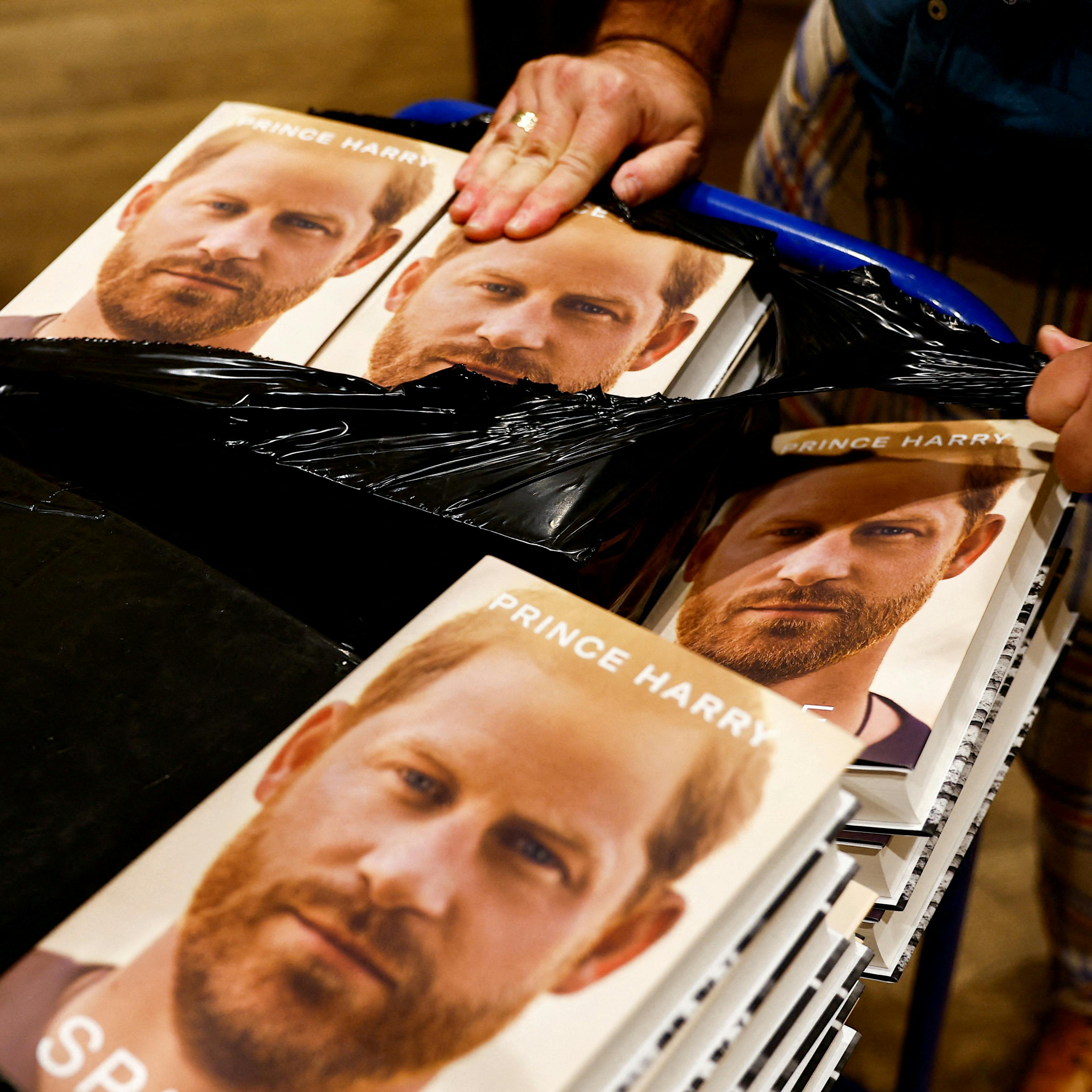 Også i England er der rift om den ærlige udgivelse 