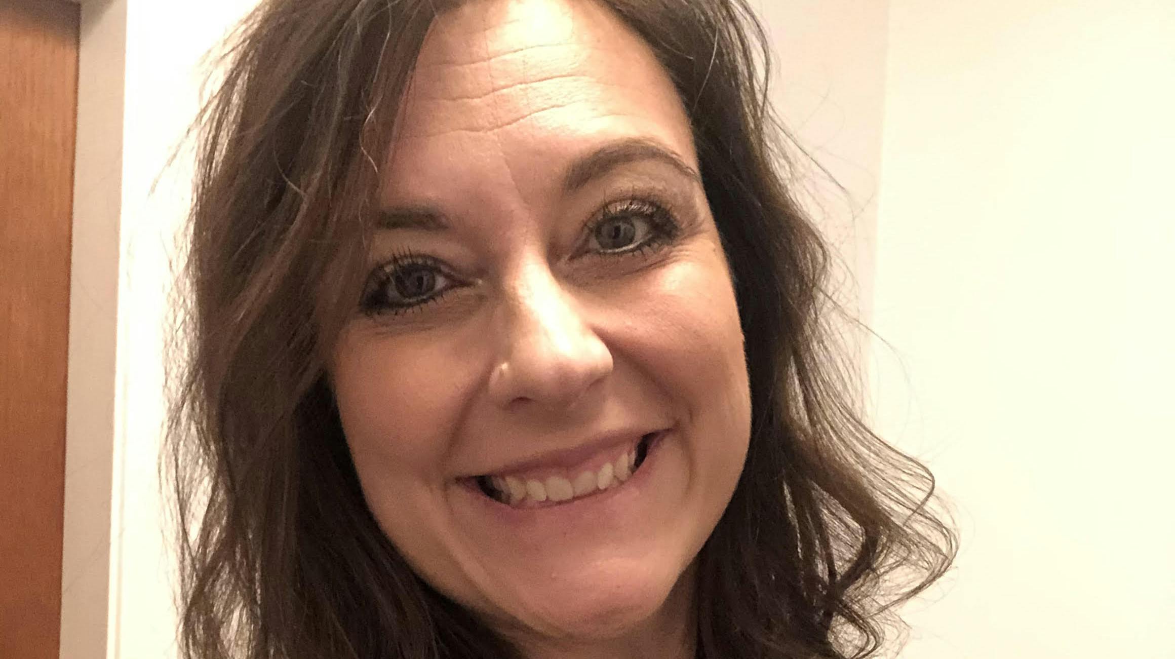 - Jeg er helt åbent omkring det, for jeg synes, der er for mange fordomme og tabuer omkring sex og især swingerklubber, siger Anne-Kirstine.