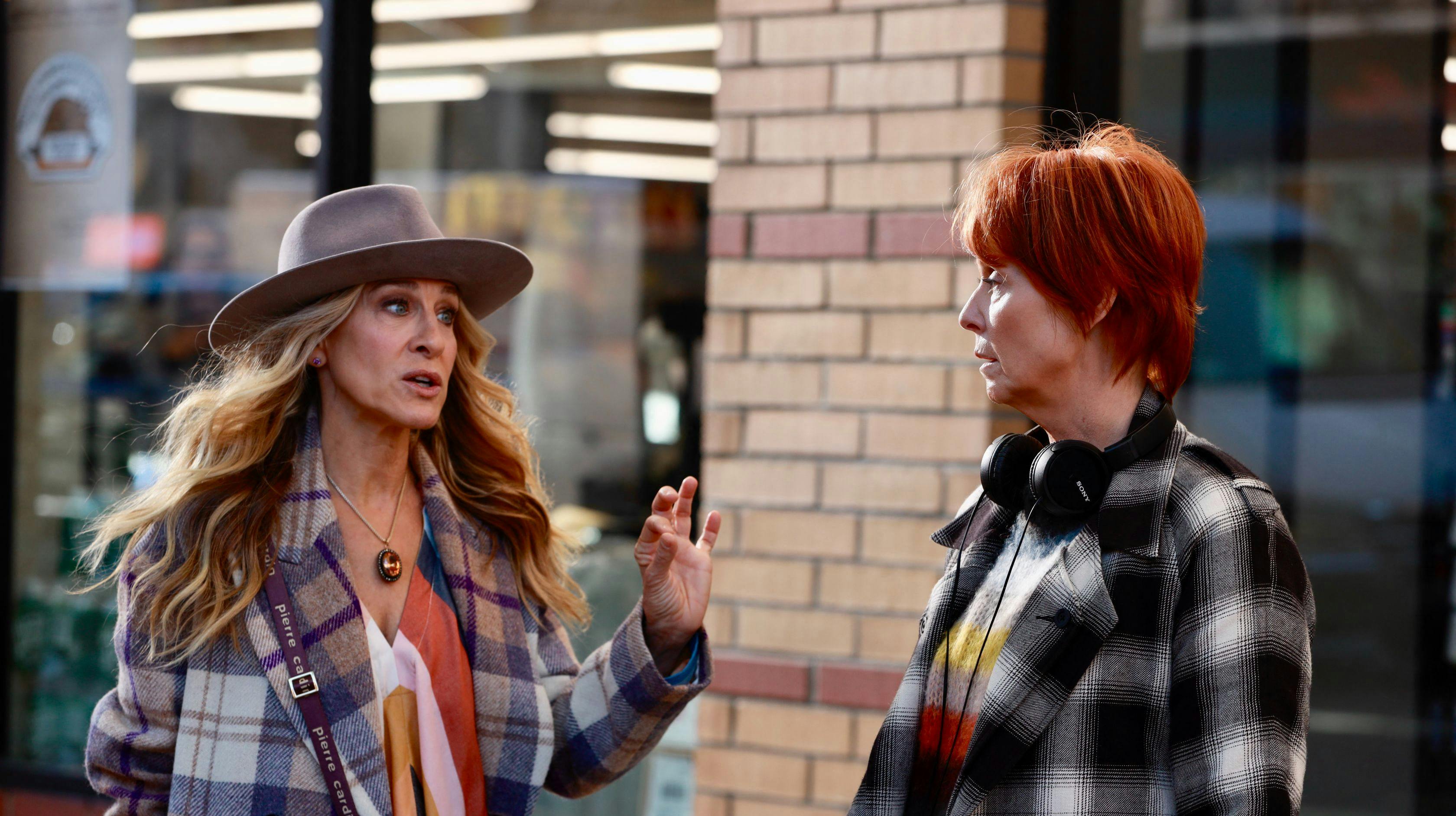 Fans af "Sex And the City" og "And Just Like That" har bestemt noget at glæde sig til, når sæson to af den nye serie får premiere. 