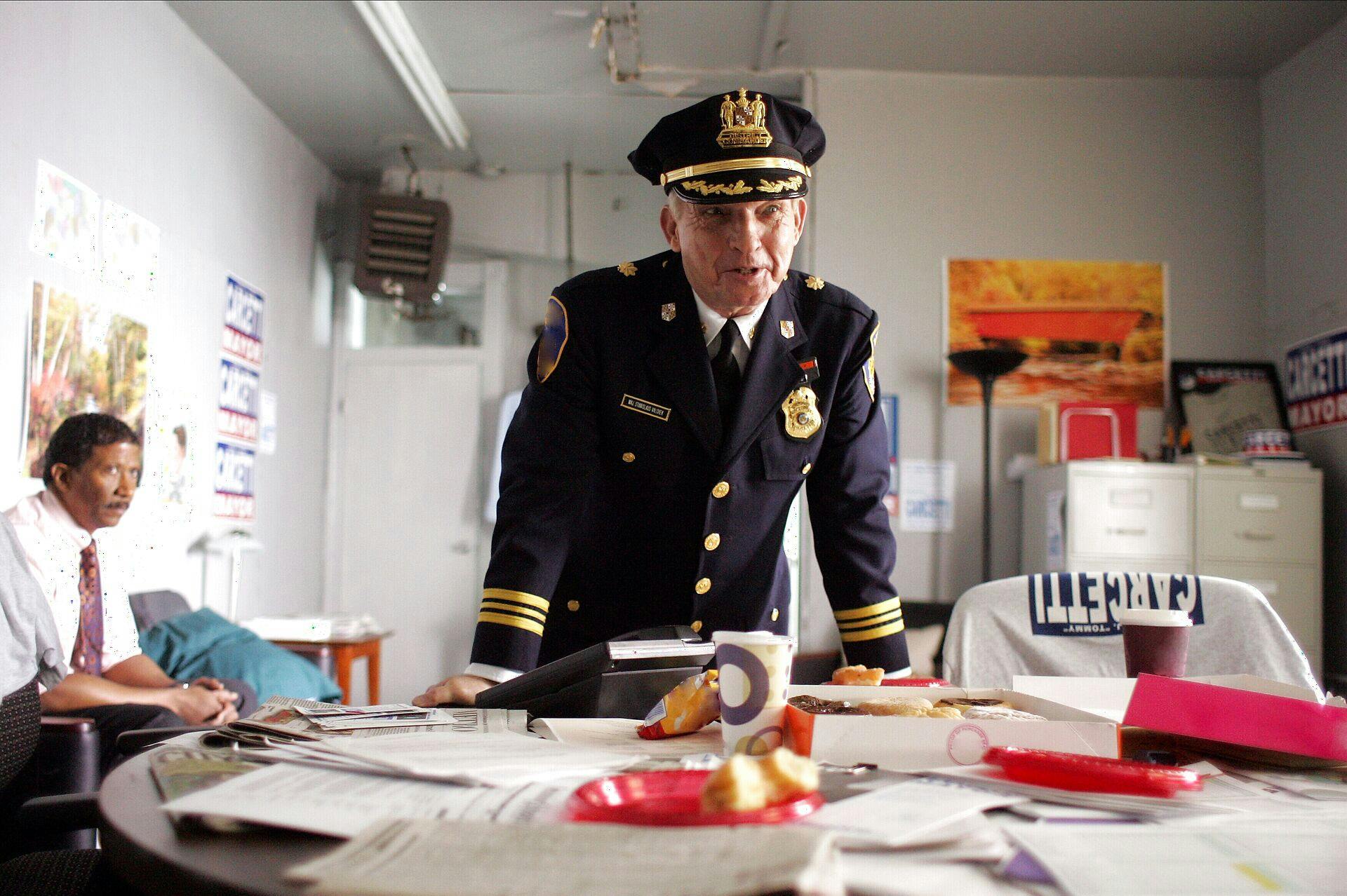 Al Brown spillede oberst Stan Valchek i serien "The Wire".