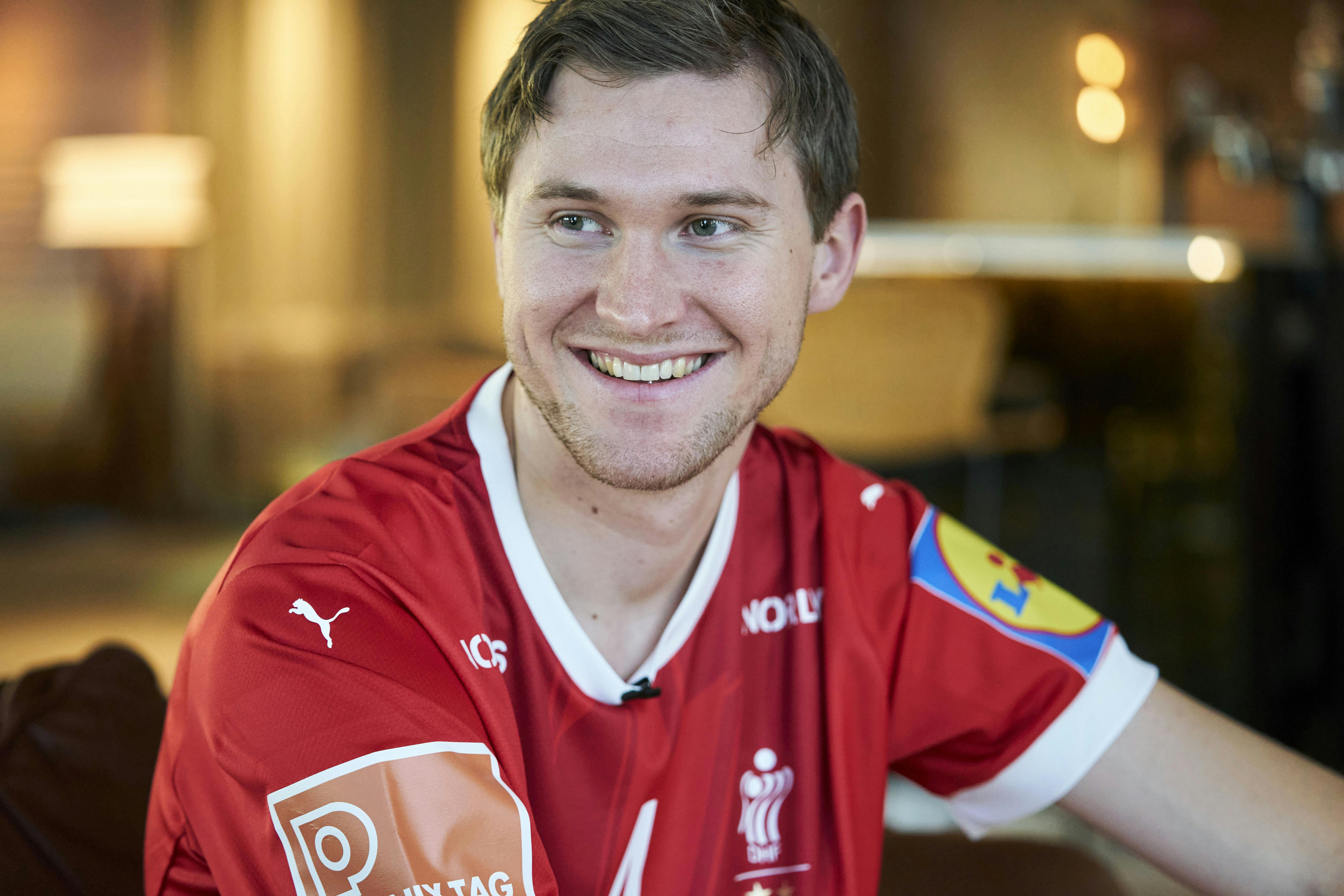 Lillebror Landin gør sig mere i mål end redninger, men han har længe været fast inventar på både landsholdet og på klubholdet i mægtige THW Kiel 