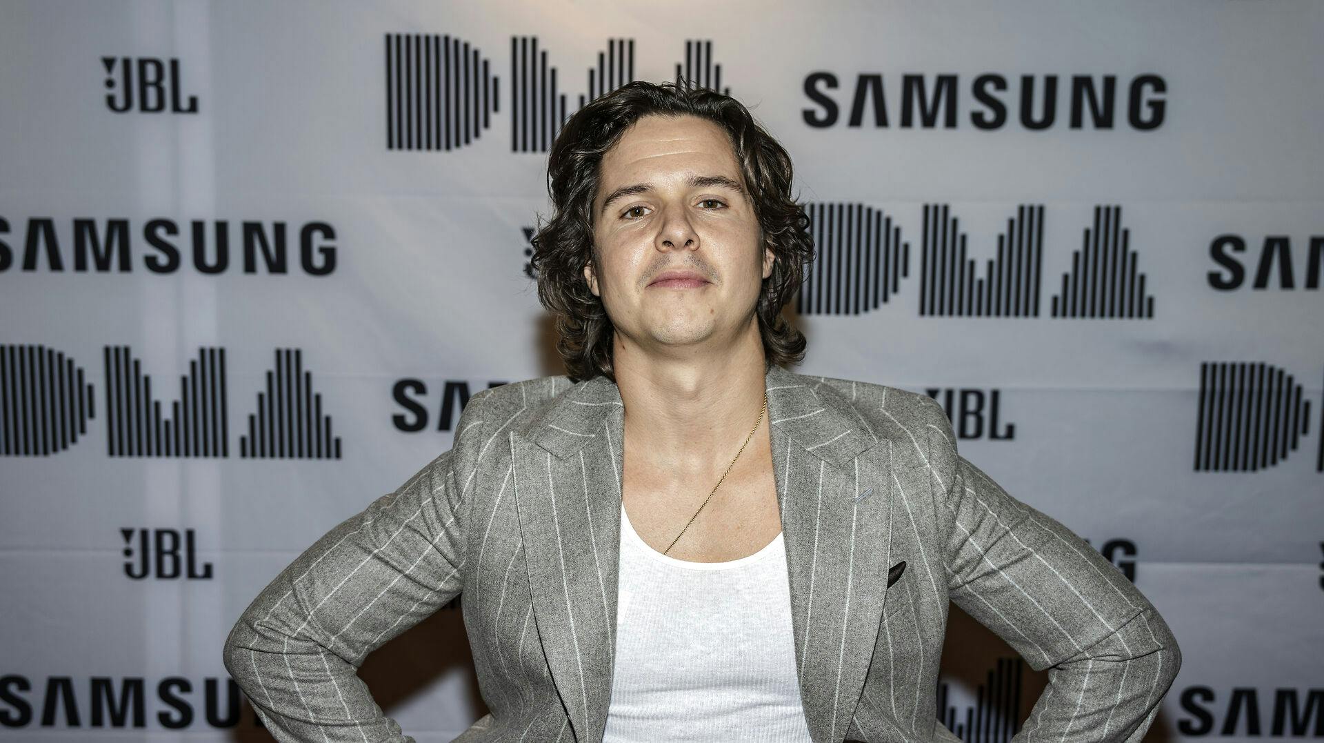 Om det nye album også bliver et verdenshit, står hen i det uvisse.