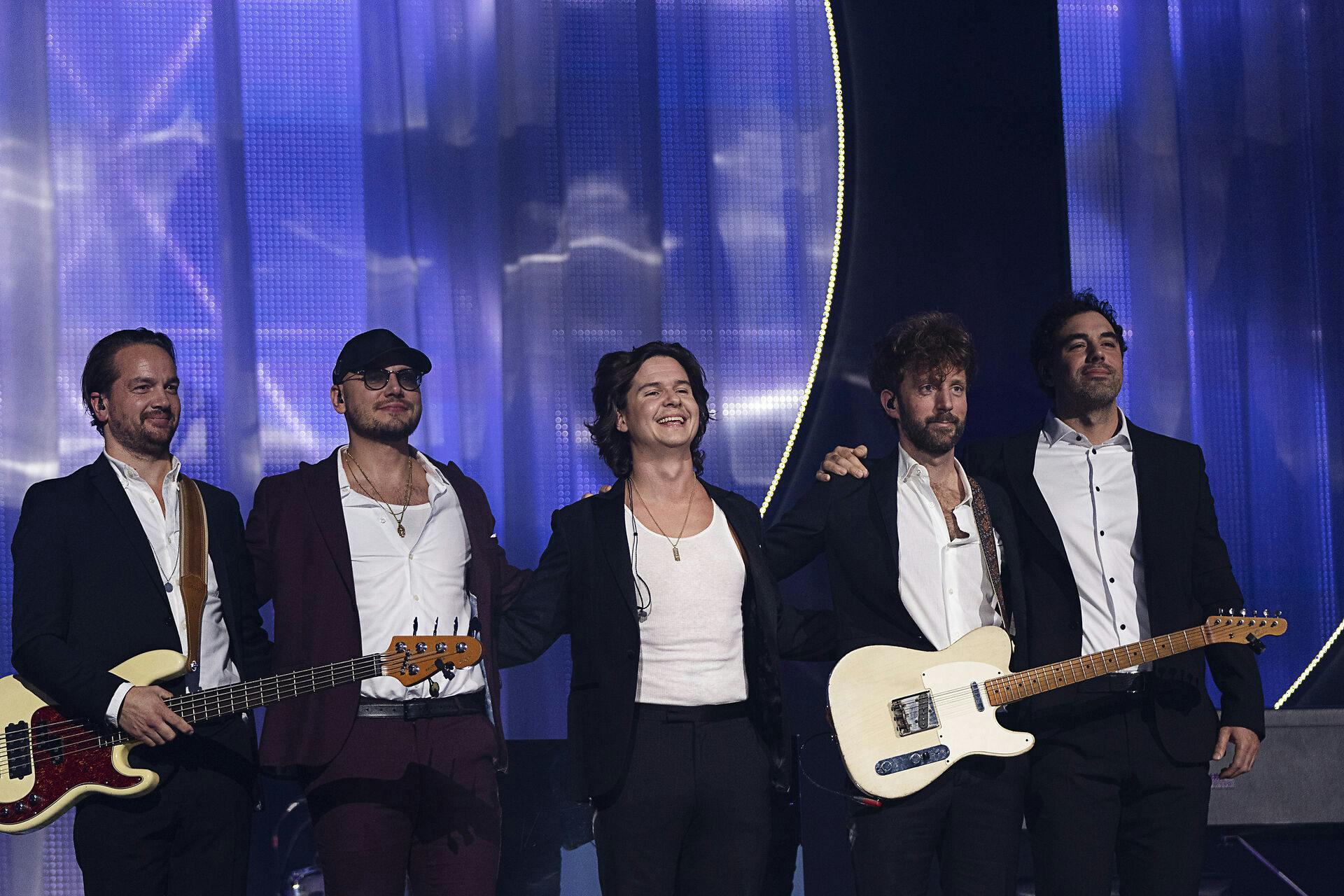 Det nye album er blandt andet inspireret af forsangerens hashmisbrug og den efterfølgende behandling.