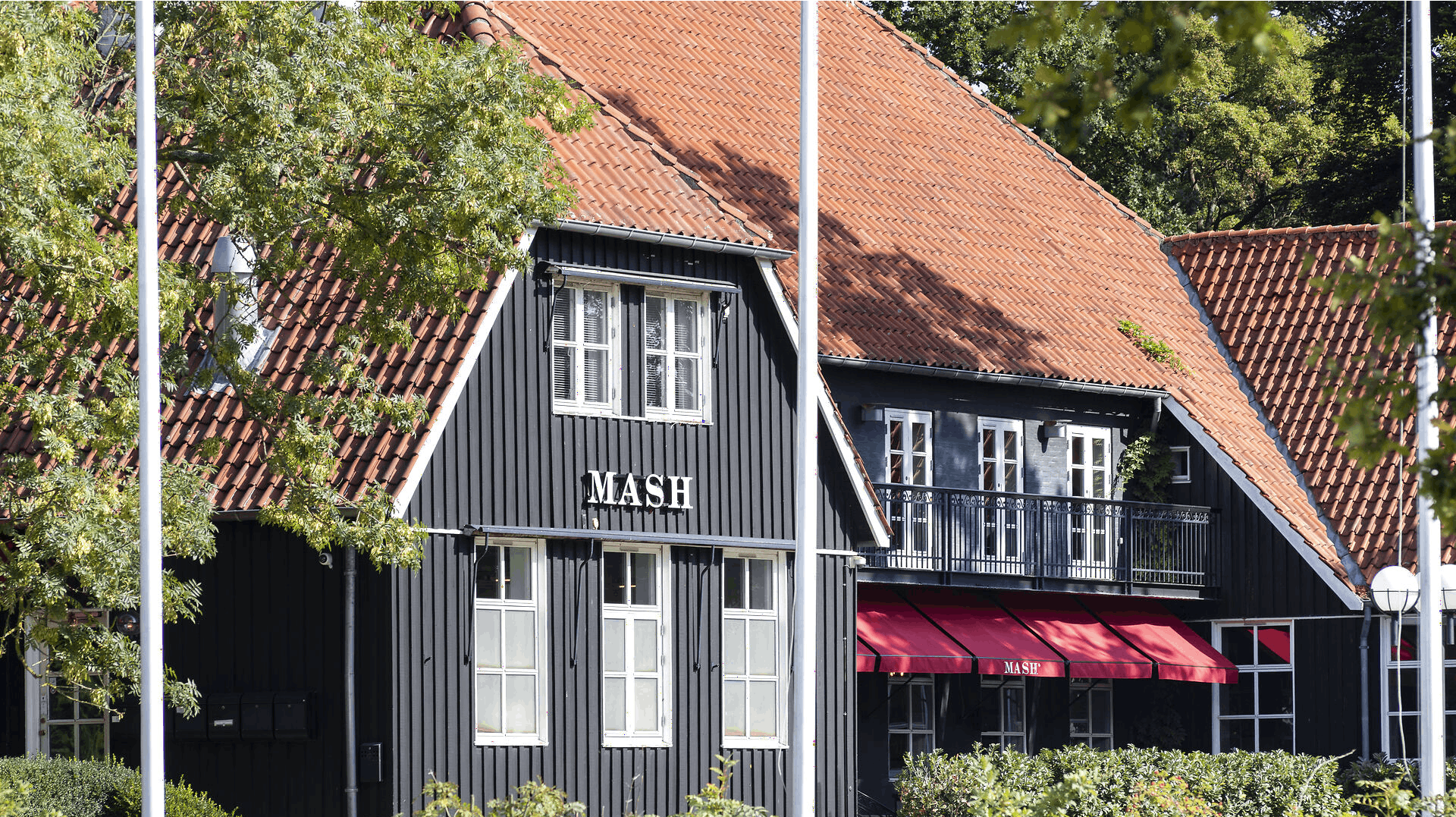 MASH Skovriderkroen har ikke haft styr på hygiejnen og håndtering af fødevarer, da Fødevarestyrelsen var forbi.