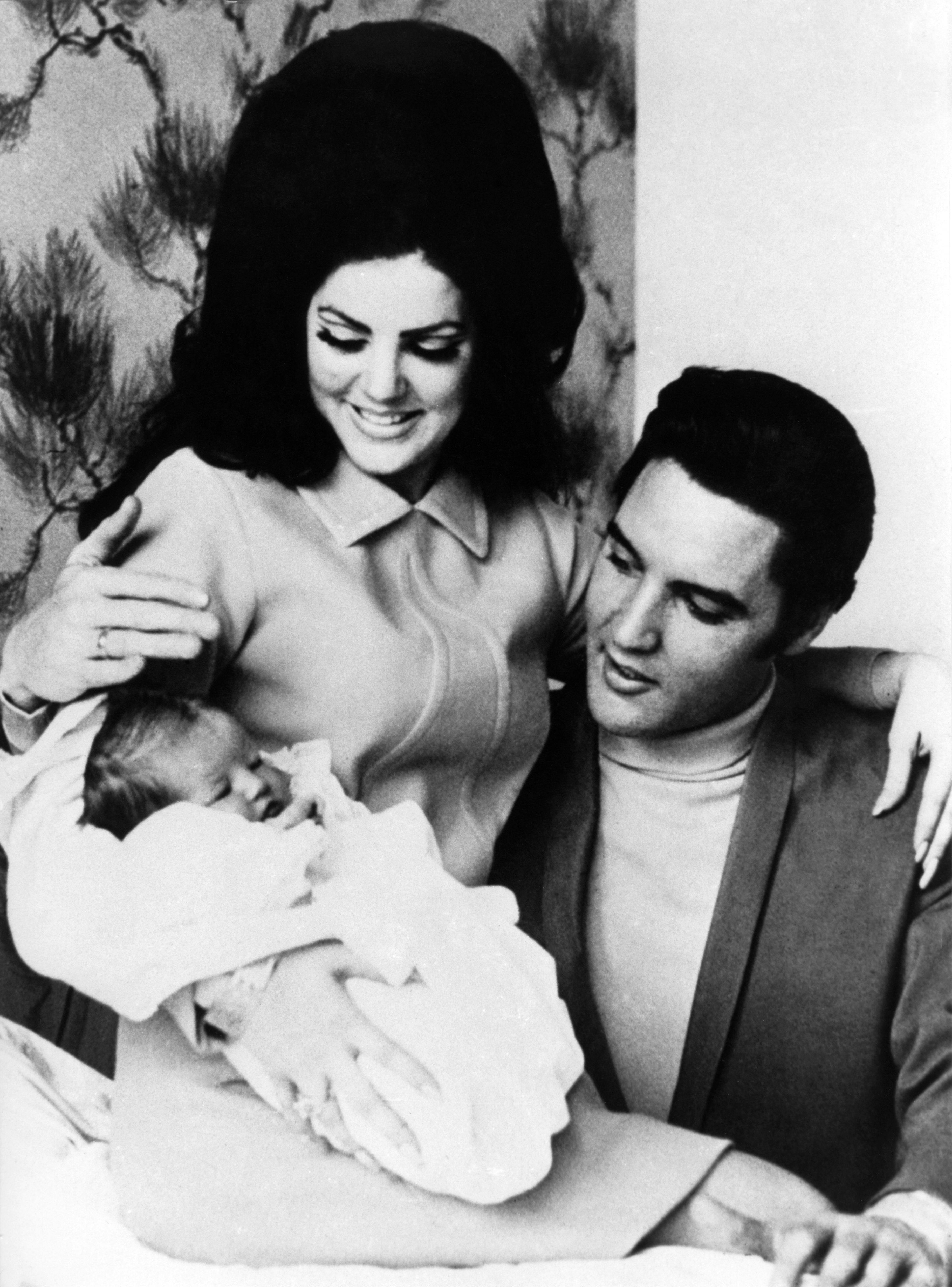 Priscilla Presley Lisa Marie Presley og Elvis Presley