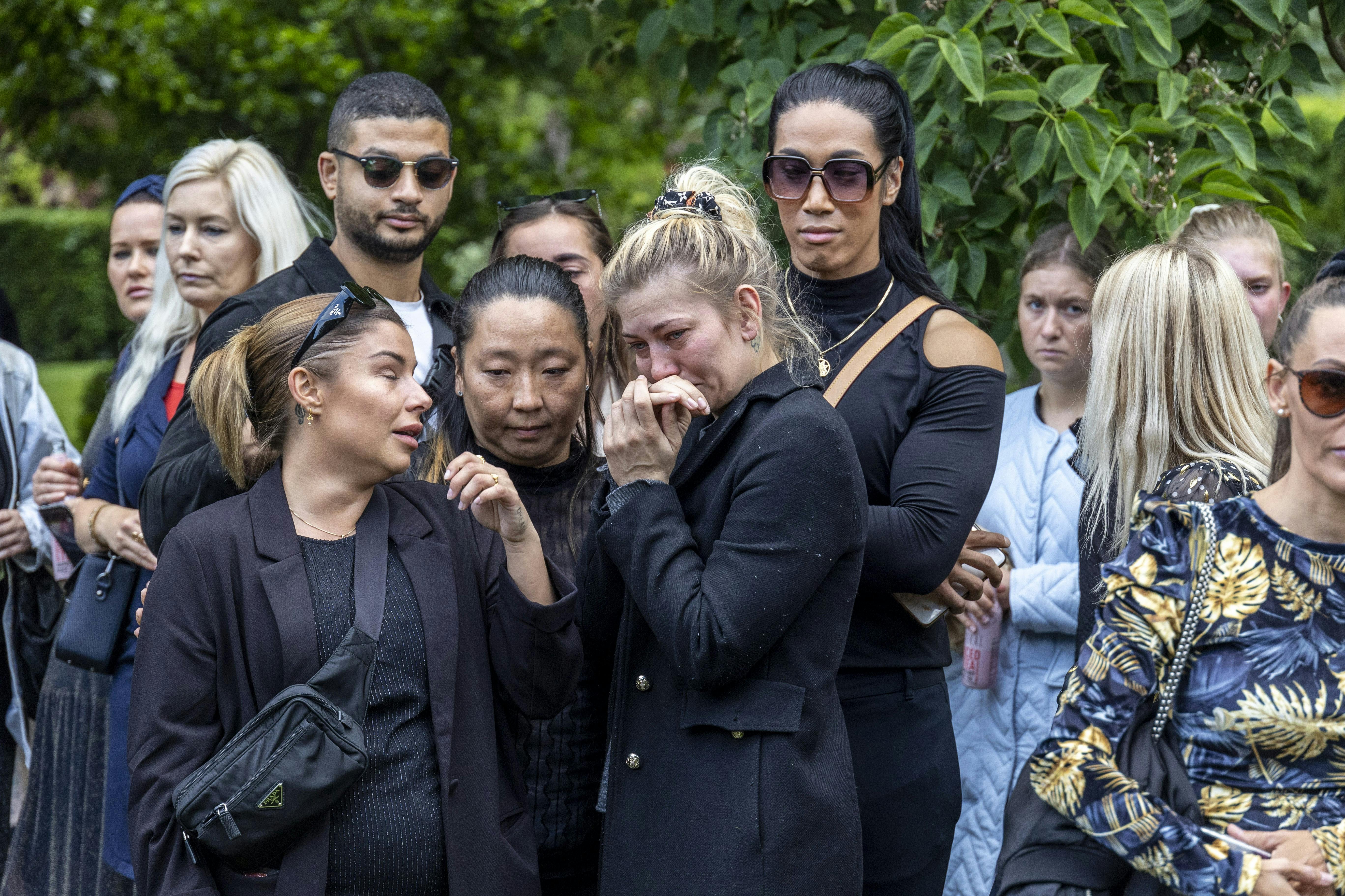 Nynne Larsen og Sy Lee