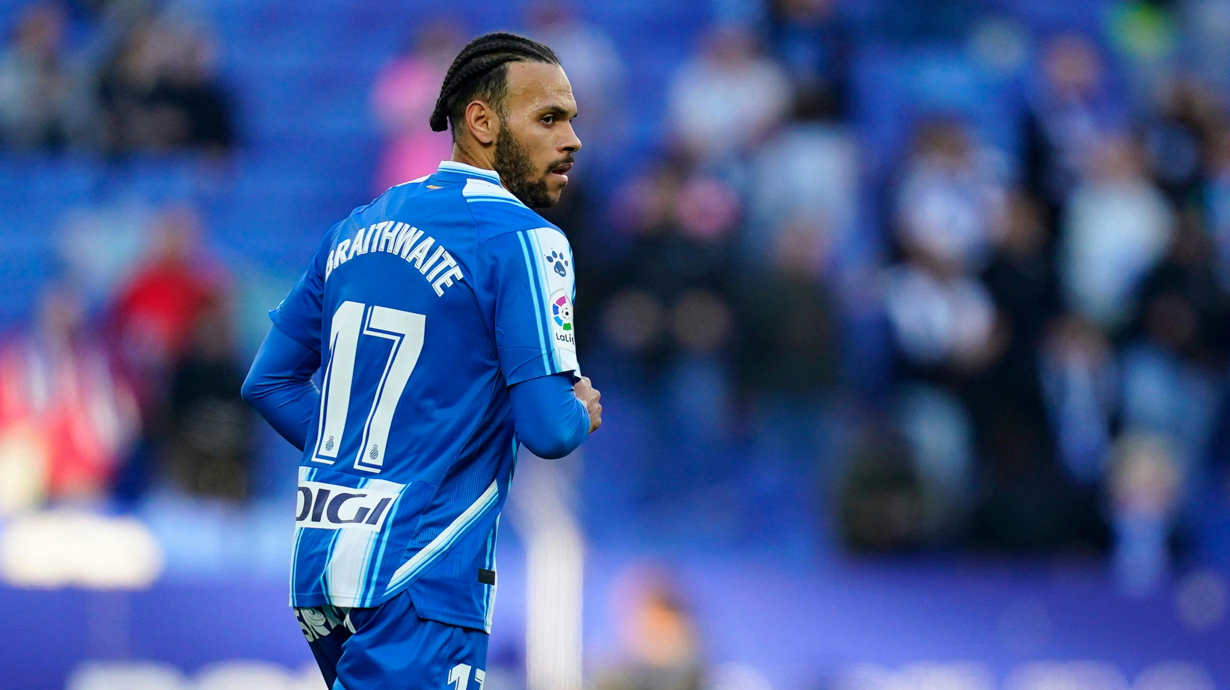 Normalt står hans efternavn bag på Espanyol-trøjen, men det var ikke tilfældet under lørdagens LaLiga-kamp. nbsp;