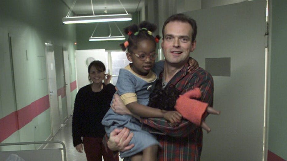 I en alder af fire år spillede Vanessa Gouri overfor store danske skuespillere, som her Niels Olsen. 