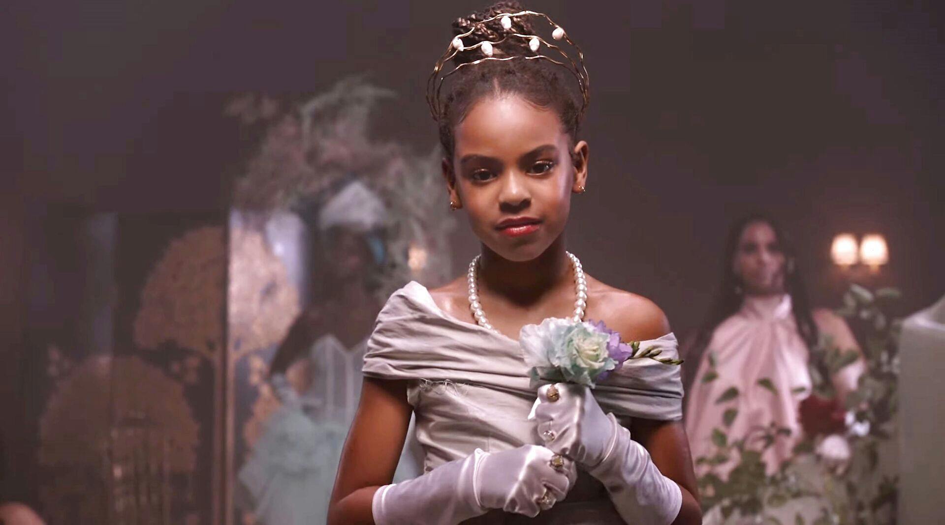 Som otteårig var Blue Ivy med i musikvideoen til "Brown Skin Girl". 