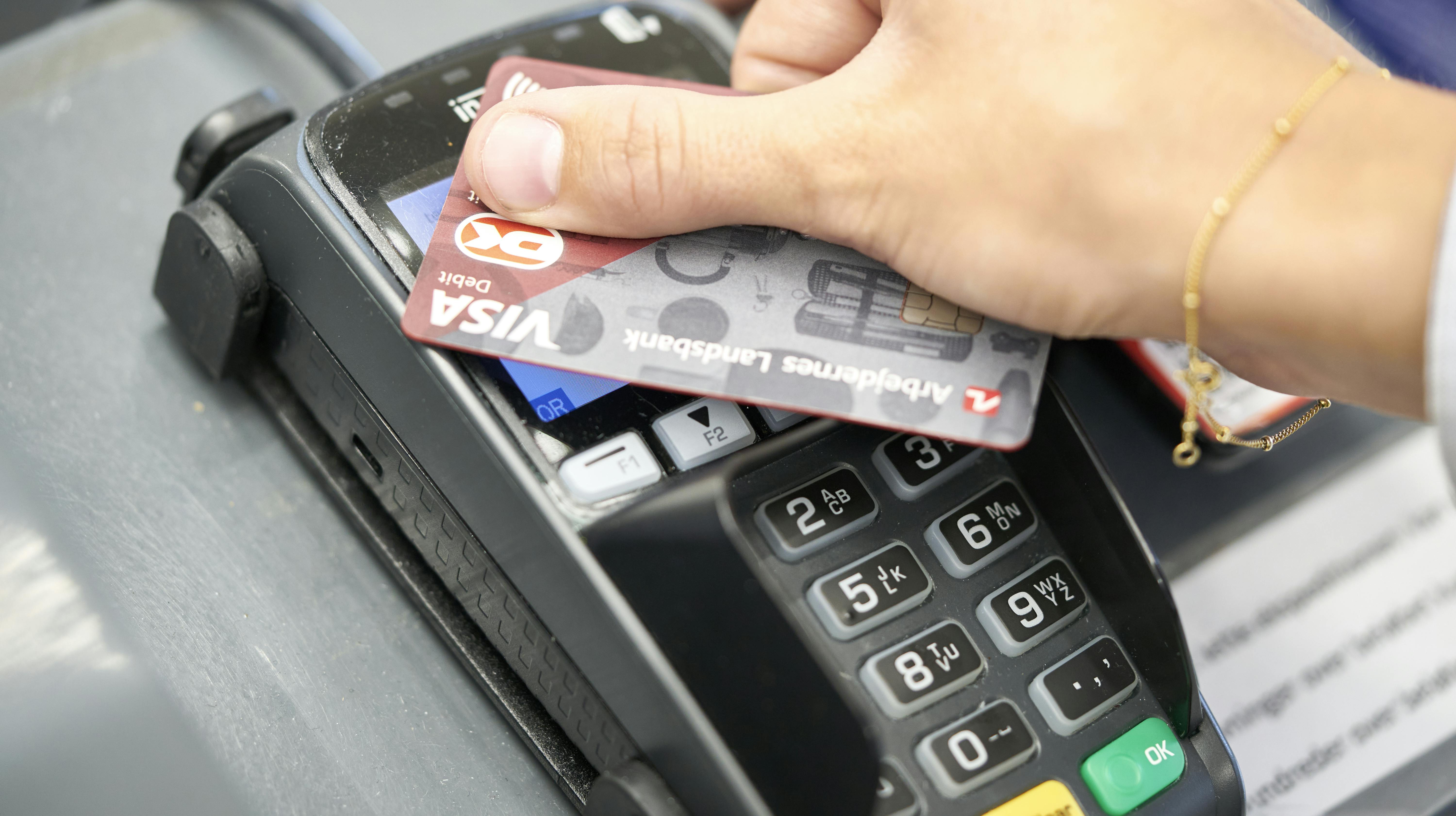 For december er inflationen opgjort til at være 9,6 procent sammenlignet med for et år siden. I november var tallet 9,7 procent.