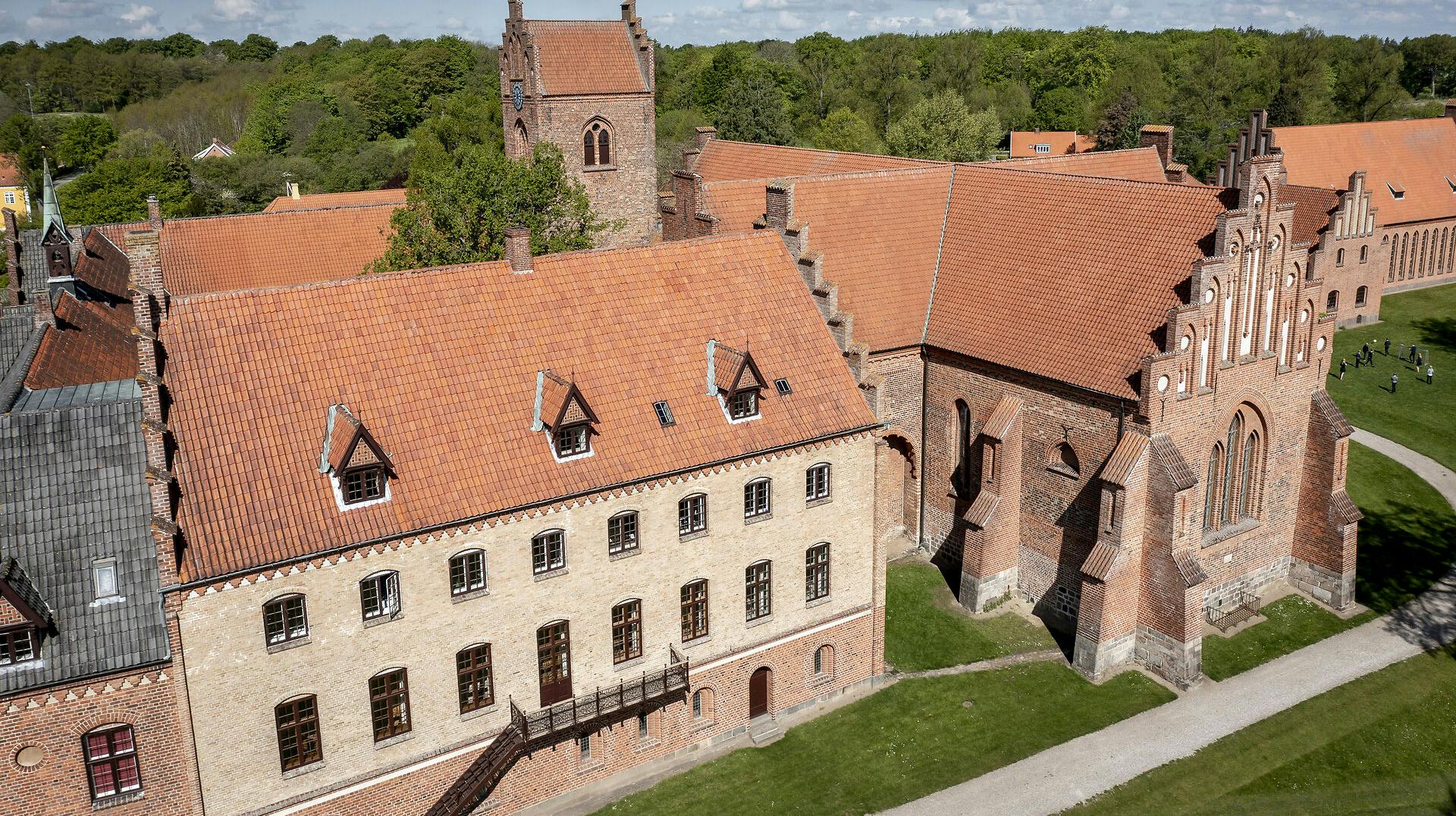 Endnu en gang er kostskolen Herlufsholm kommet i stormvejr.&nbsp;