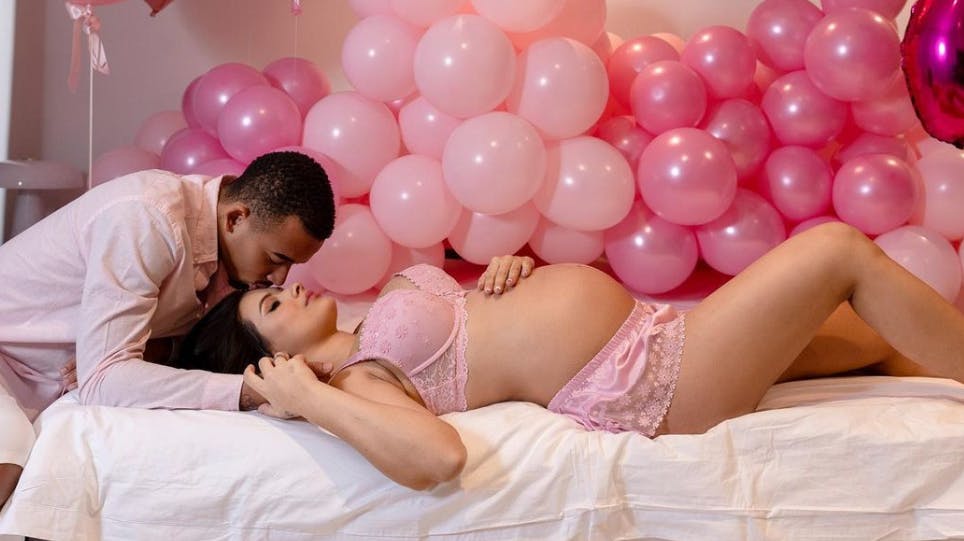 Gabriel Jesus og kæresten Raiana Lima er gået fra hinanden. nbsp;