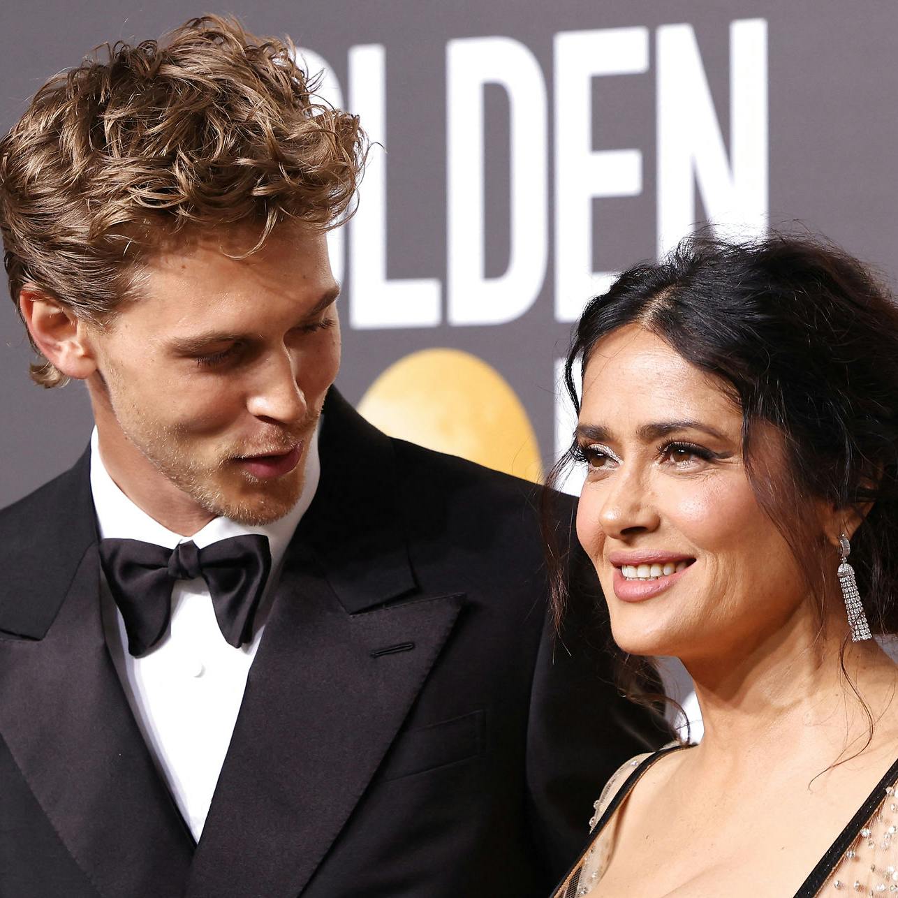 Salma Hayek stjal i den grad showet, da hun dukkede op til "Magic Mike"-premieren.