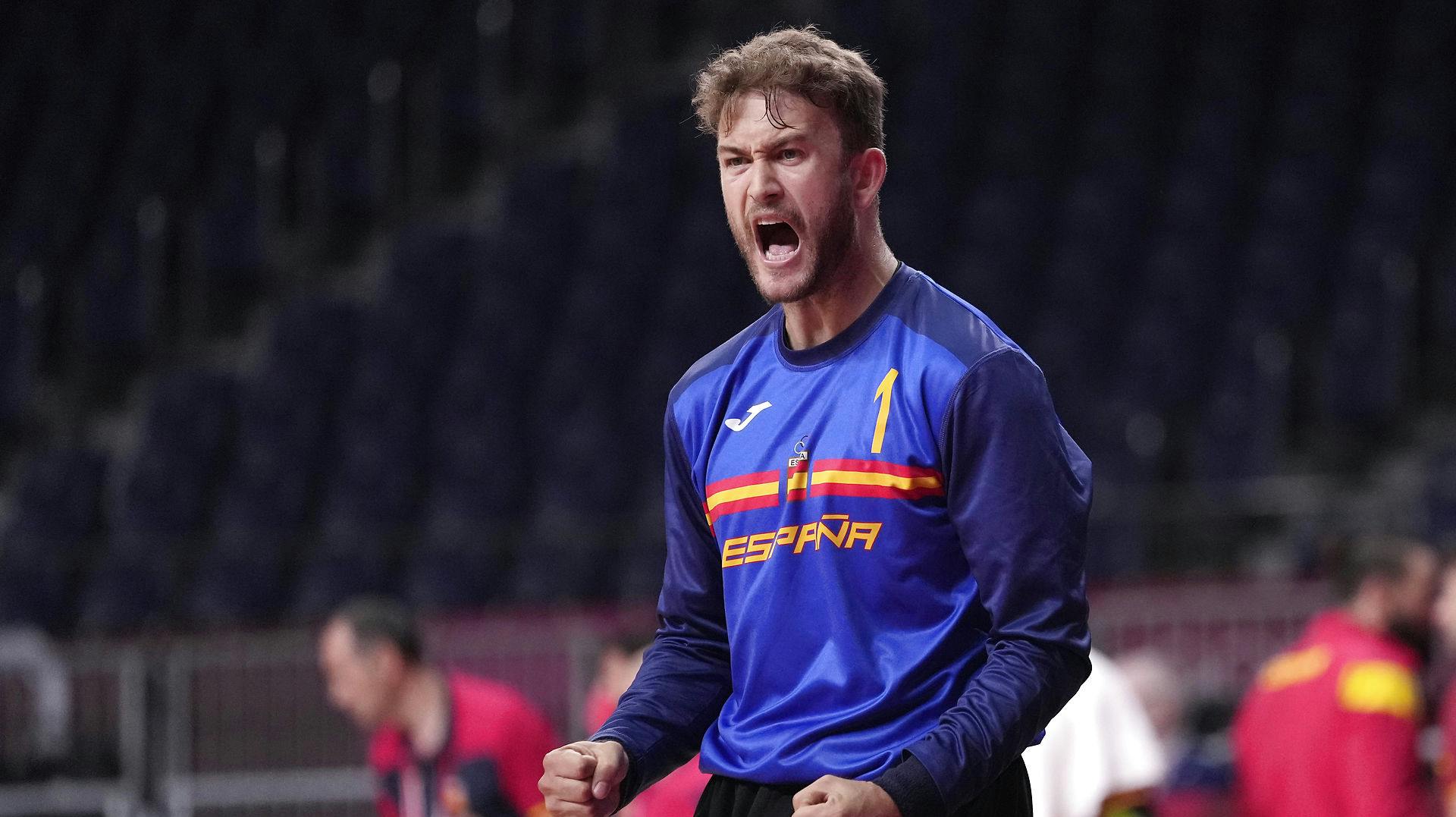 Gonzalo Pérez de Vargas kan komme til at gøre ondt på Danmark i aften. De danske spillere har stor respekt for ham. 