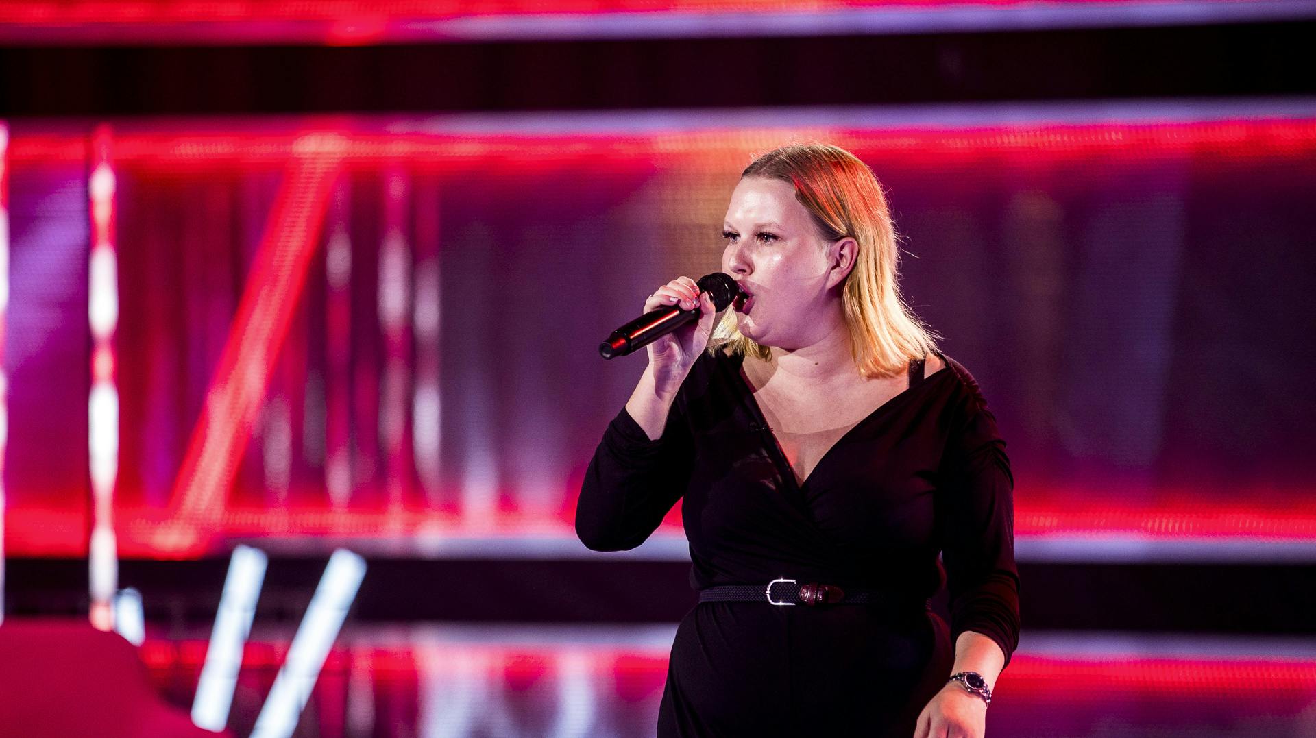 Annika fra "X Factor" er meget åben om, at hende og hendes mor ikke altid har haft verdens bedste forhold. 