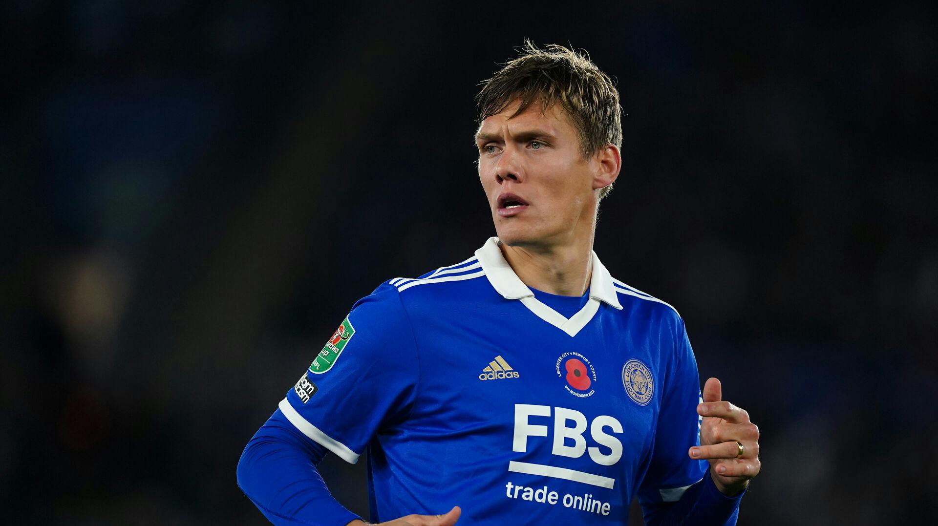 Det er ikke blevet til meget spilletid for den høje forsvarsspiller under sin tid i Leicester.