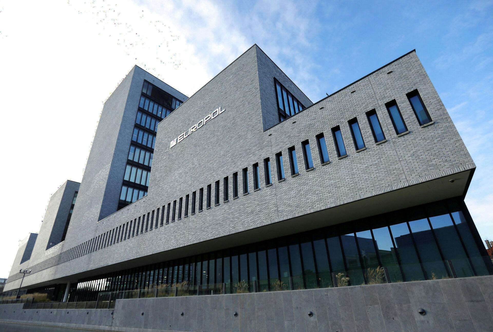 En stor skandale foregår lige nu i spansk fodbold, hvor 23 personer er anholdt i en sag om matchfixing.&nbsp;