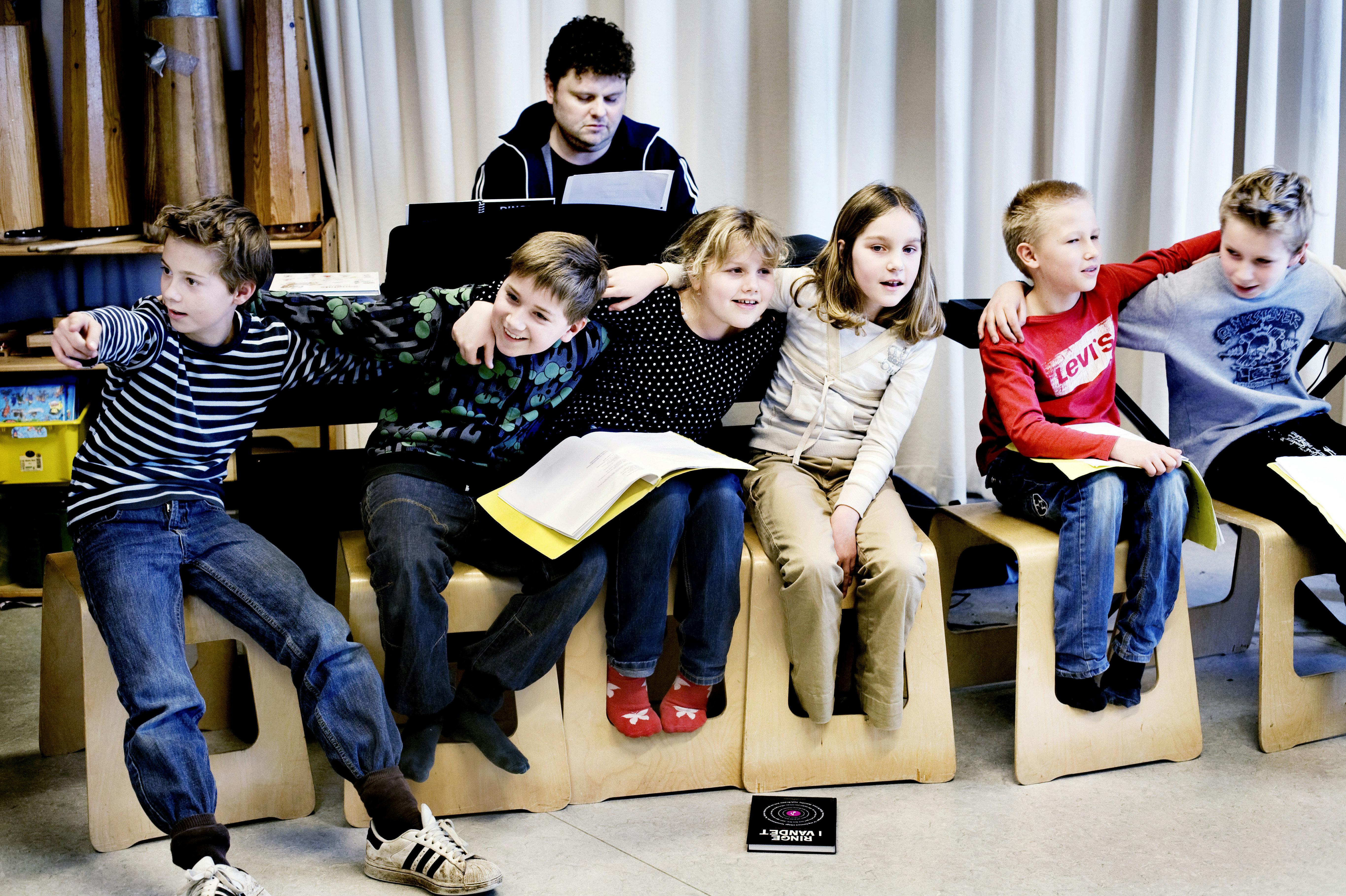I en mail bekræfter Børne- og Undervisningsministeriet over for Jyllands-Posten, at børnene ikke skal gå en dag mere i skole, når St. Bededag efter planen afskaffes. nbsp;