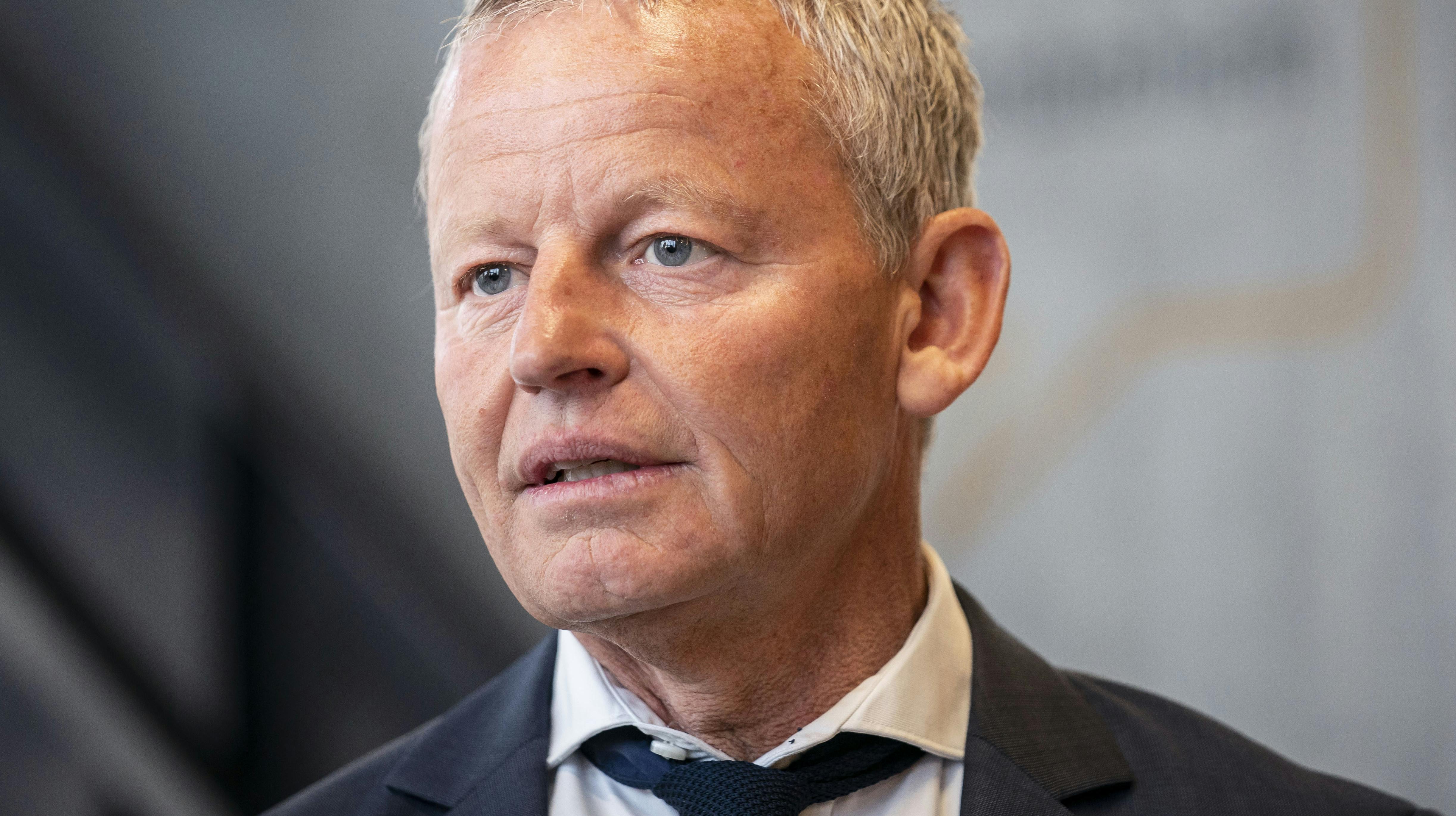 Bubber var i nat gæstevært i Radio4's "Nattevagten", hvor overskriften var "Nuancer af utroskab – med Bubber". 