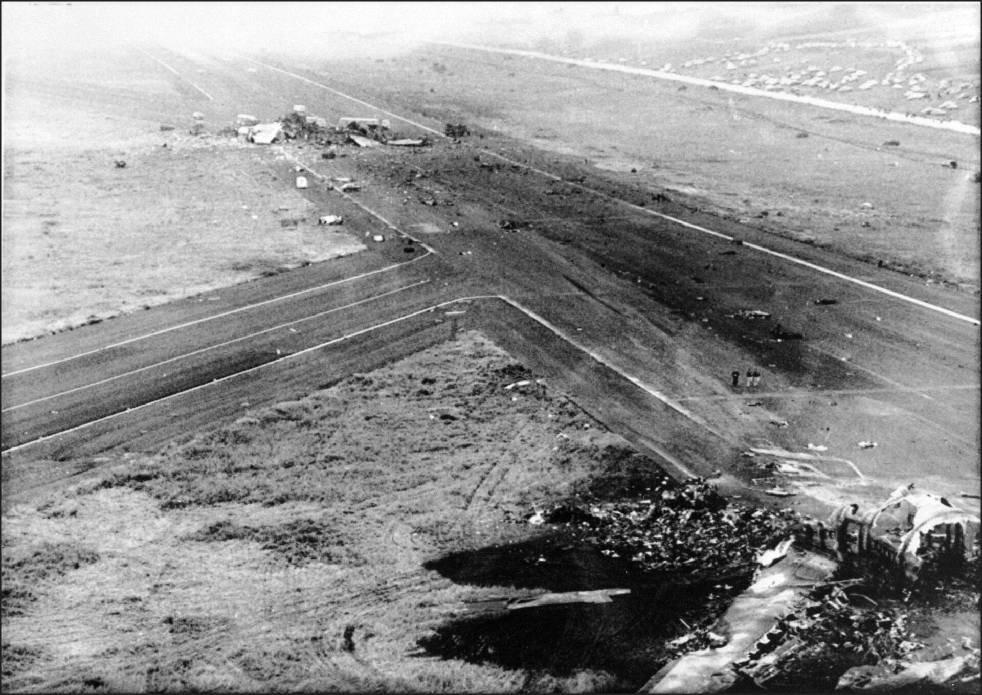 583 mennesker mistede livet, da to fly kolliderede i lufthavnen på Tenerife i 1977. Det er den værste flykollision i verdenshistorien.&nbsp;
