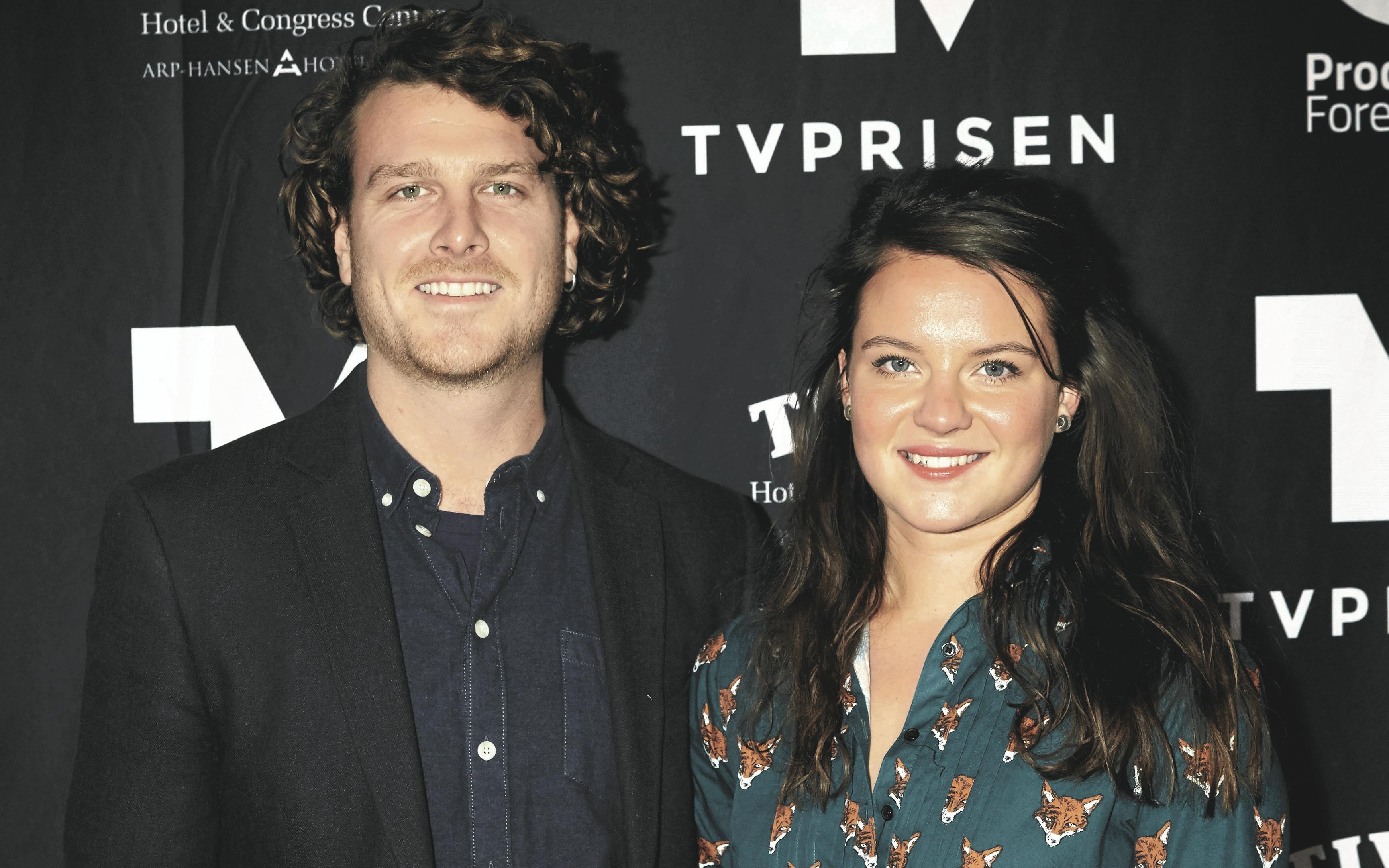 Theis Midé Erichsen danner par med Ida Svarre, som han har sønnen Nis og datteren Rita sammen med. 