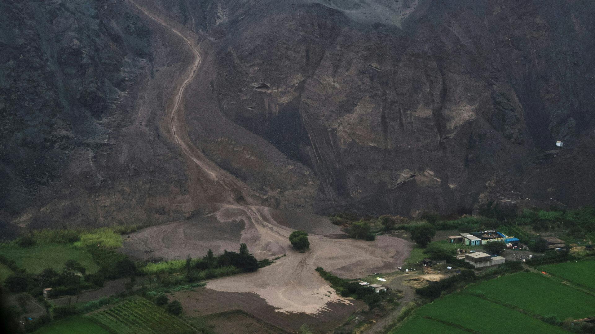 Regnvejr i Peru forårsager mudderskred