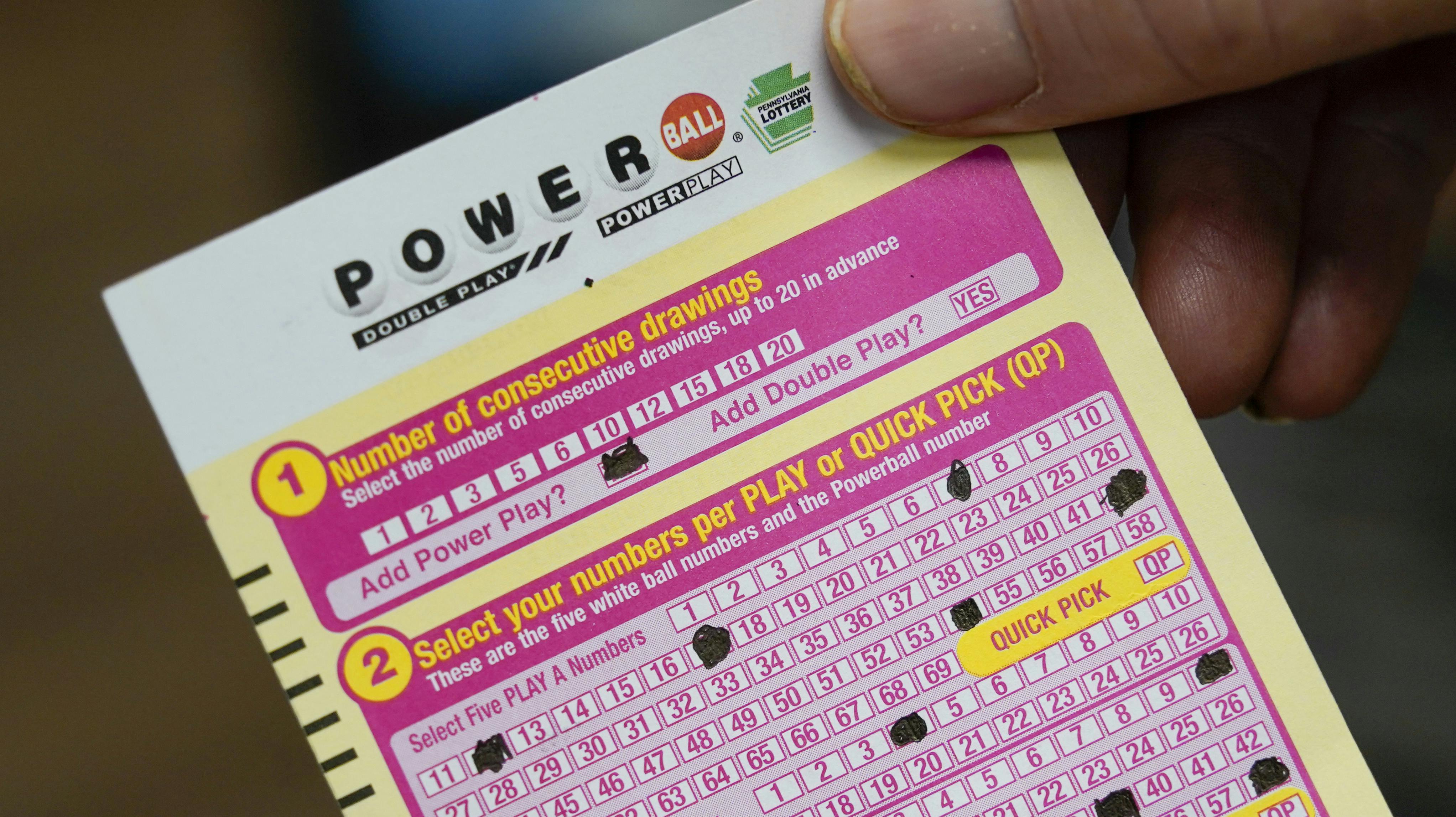 Powerball er et amerikansk lotterispil, og tirsdag indkasserede en heldig spiller den helt store jackpot. nbsp;