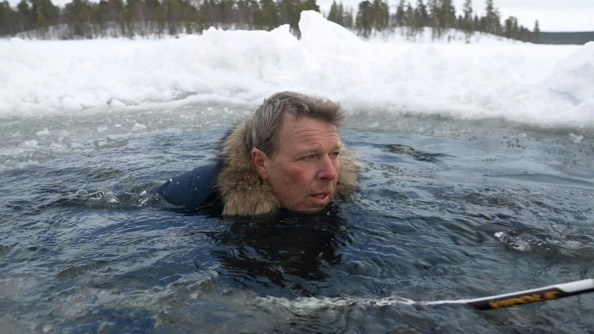 Mikkel Beha Erichsen må i skarp træning for på rekordtid at blive klar til polarekspeditionen, som danskerne kan følge med i i TV 2-programmet "Den sidste breddegrad". 