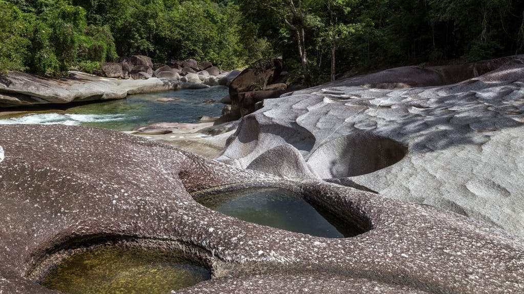 Det er området omkring Babinda Boulders, hvor alt for mange - især unge mennesker - mister livet 