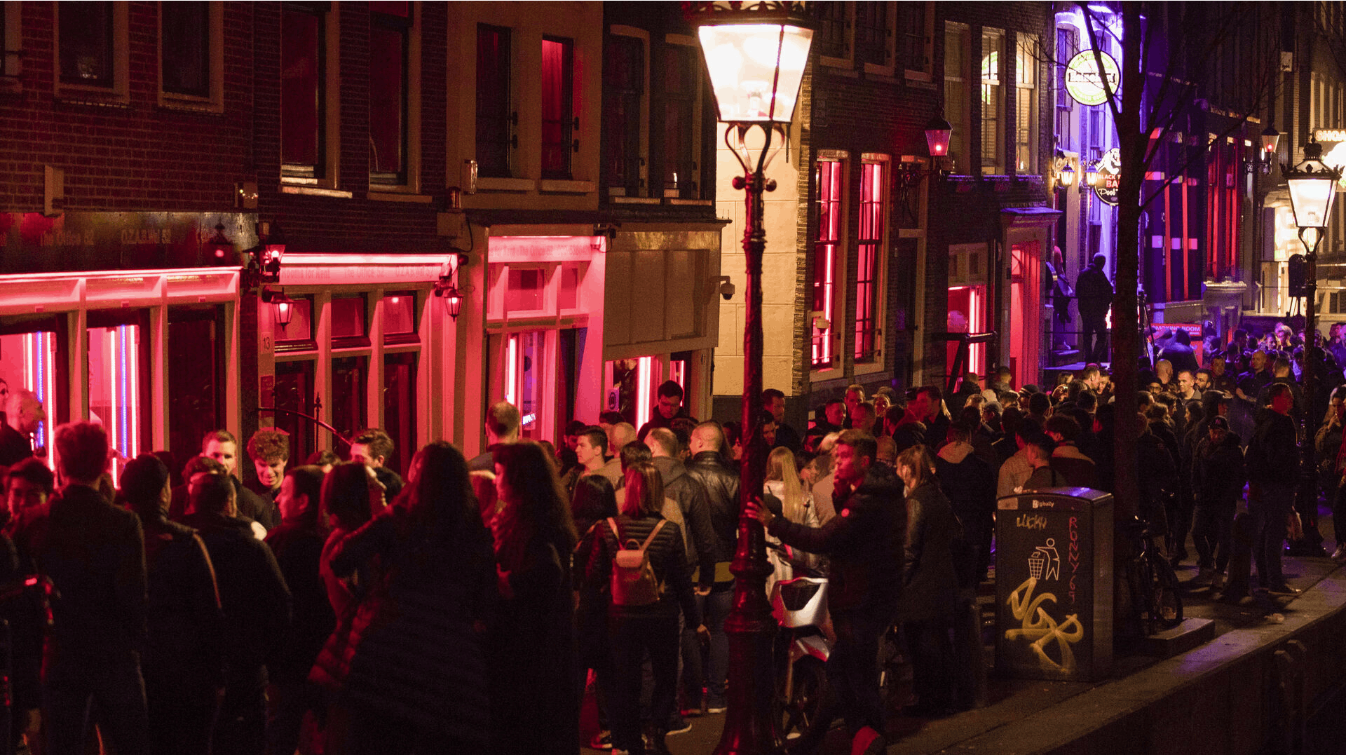 Det skal være andet end cannabis og fest, turister kommer for i Amsterdam.