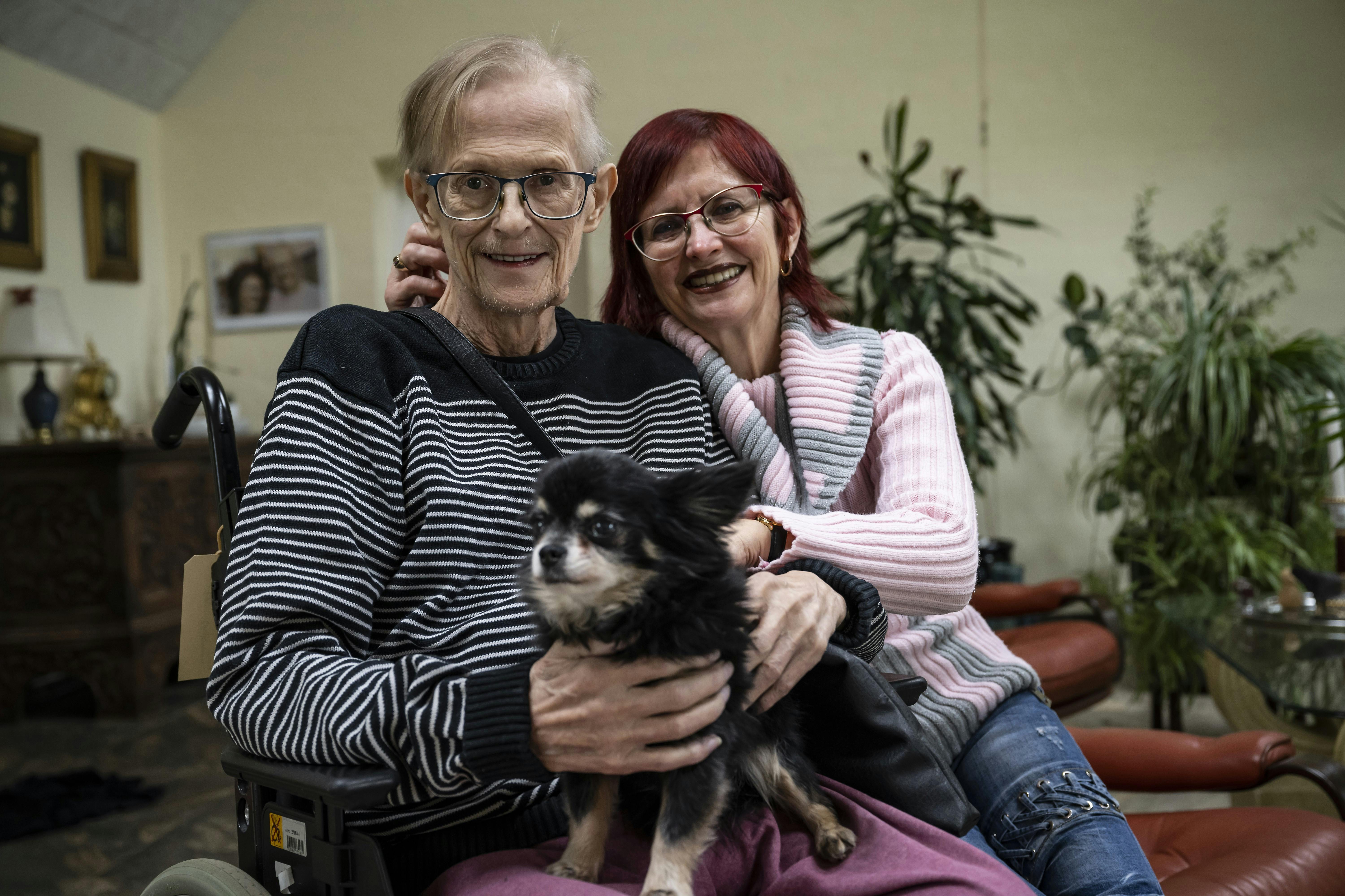 Leo Nielsen fra Sussi og Leo har tabt sig ekstremt efter at have været døden nær. Igen-igen.
