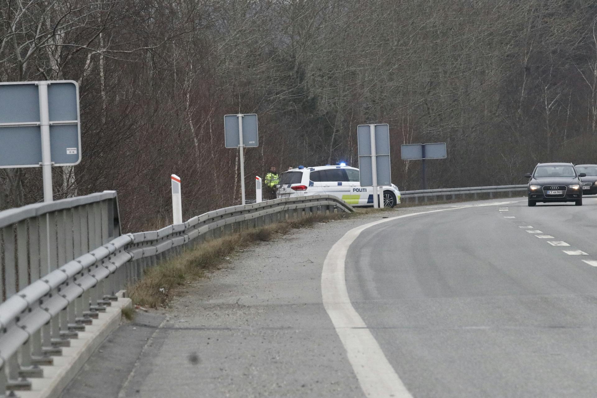 En 18-årig kvinde mistede livet i forbindelse med en trafikulykke torsdag.