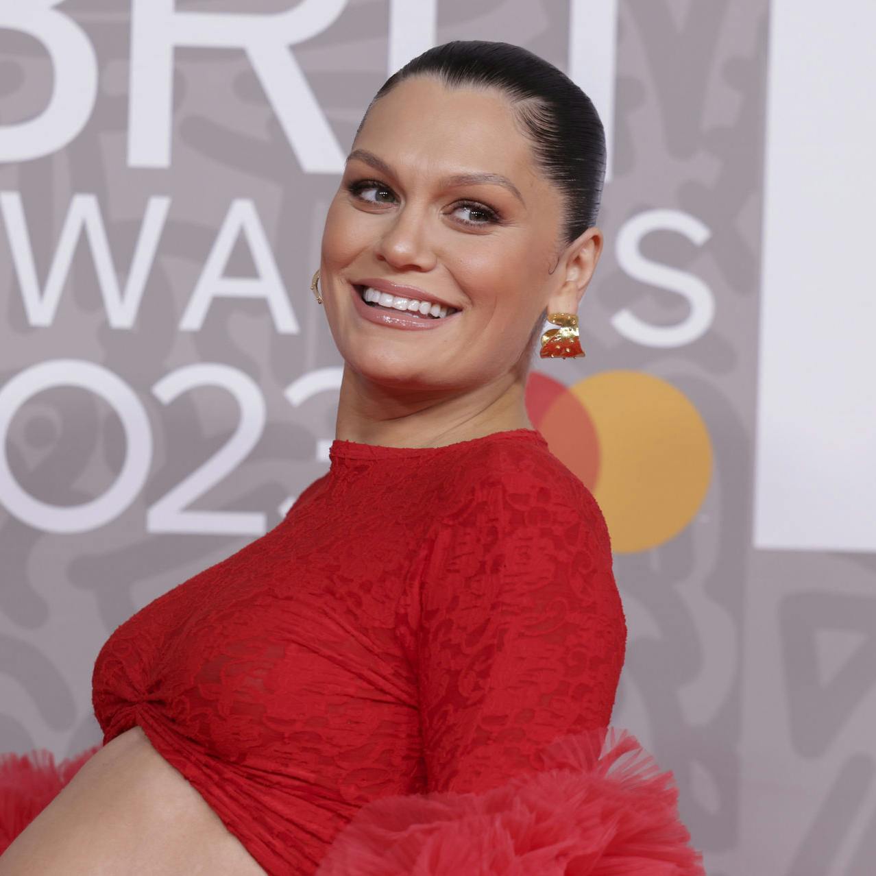 Jessie J venter sit første barn.